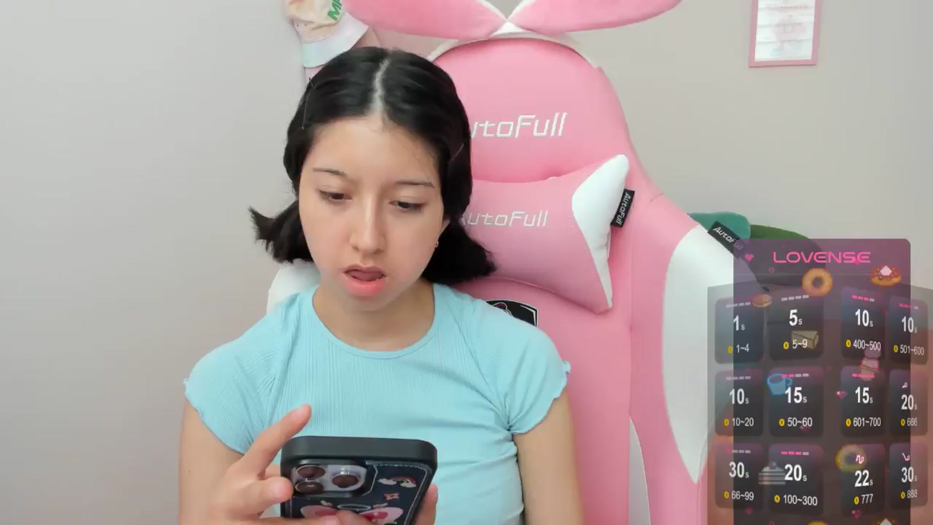 Gallery image thumbnail from Cherrycute666's myfreecams stream on, 09/01/2024, 23:23 image 1 of 20