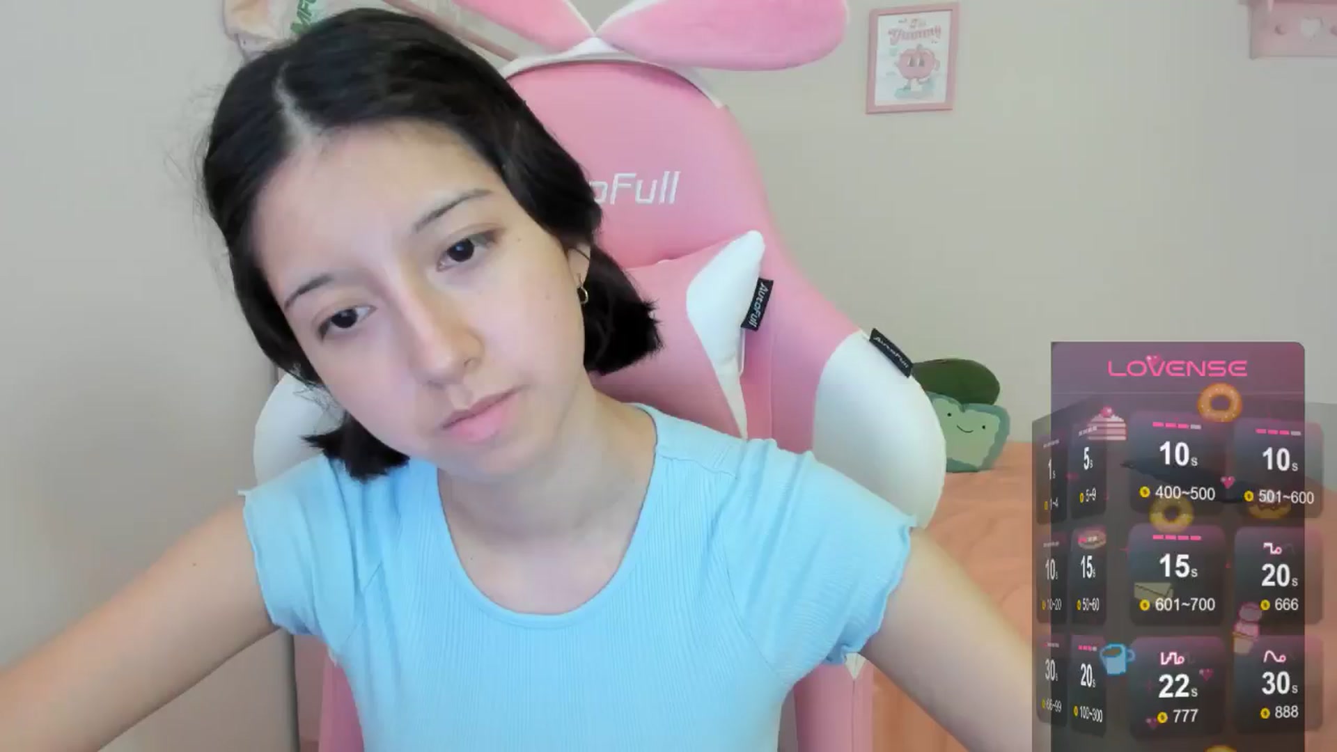 Gallery image thumbnail from Cherrycute666's myfreecams stream on, 09/01/2024, 23:36 image 13 of 20