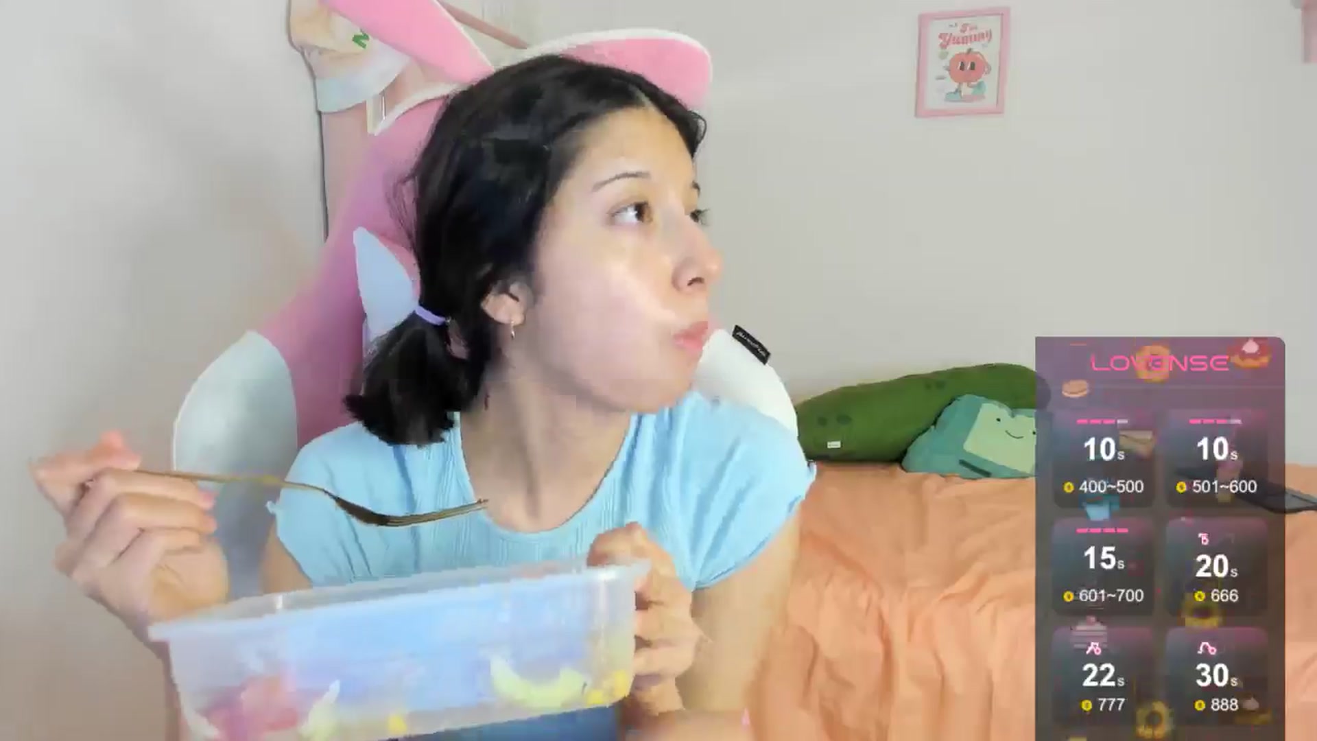 Gallery image thumbnail from Cherrycute666's myfreecams stream on, 09/02/2024, 24:00 image 17 of 20
