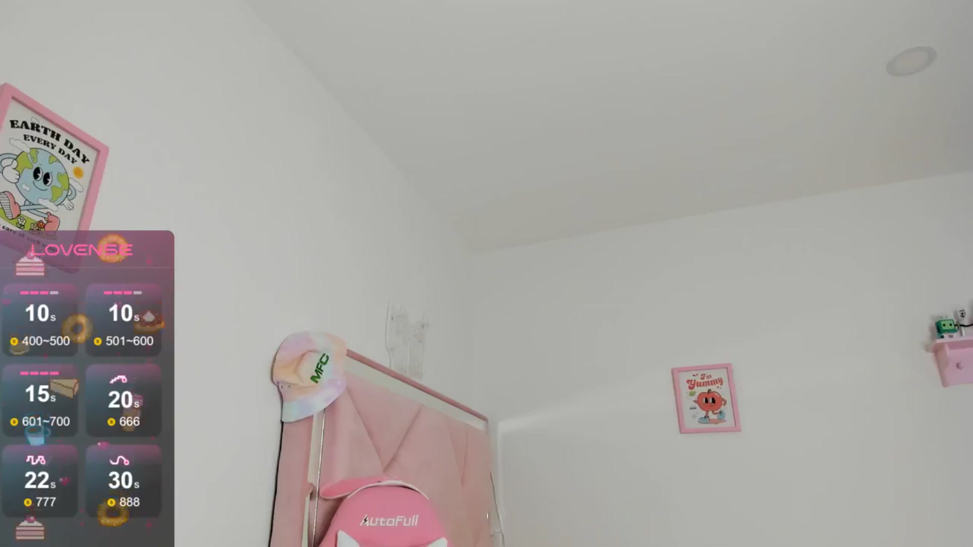 Gallery image thumbnail from Cherrycute666's myfreecams stream on, 09/02/2024, 02:52 image 18 of 20