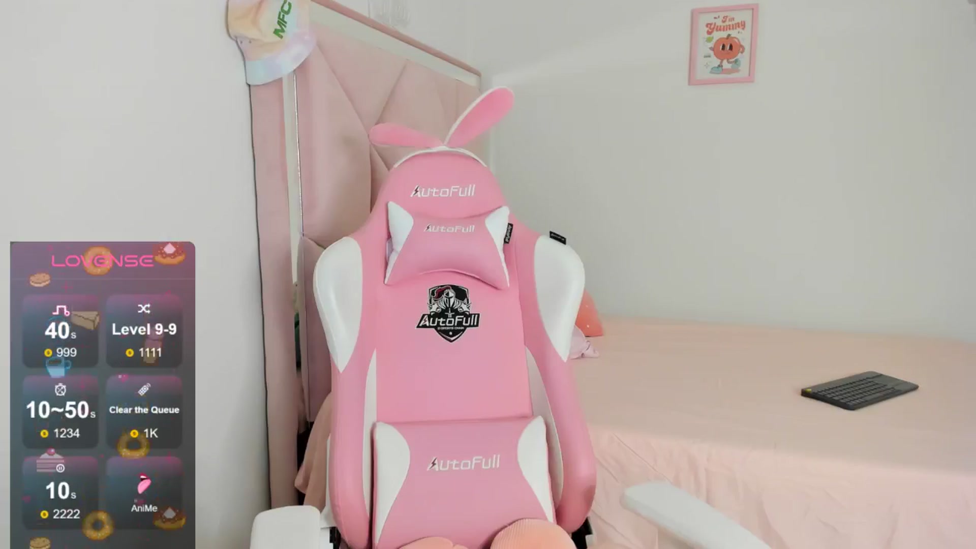 Gallery image thumbnail from Cherrycute666's myfreecams stream on, 09/03/2024, 06:49 image 12 of 20