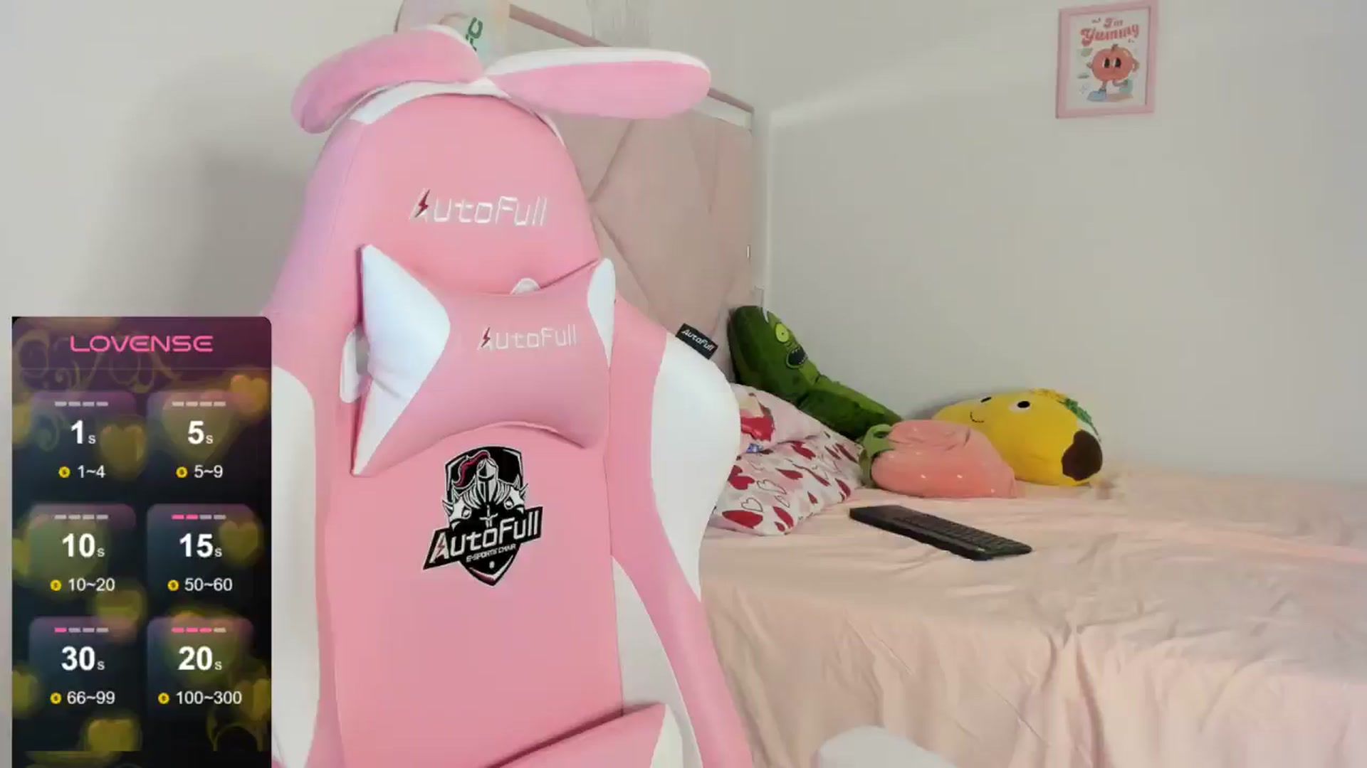 Gallery image thumbnail from Cherrycute666's myfreecams stream on, 09/04/2024, 03:43 image 6 of 20