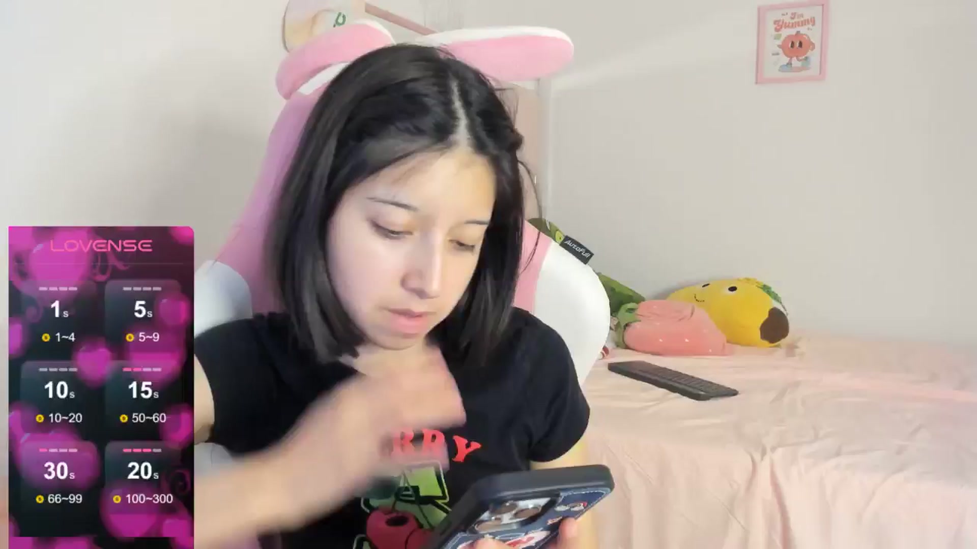 Gallery image thumbnail from Cherrycute666's myfreecams stream on, 09/04/2024, 03:43 image 5 of 20