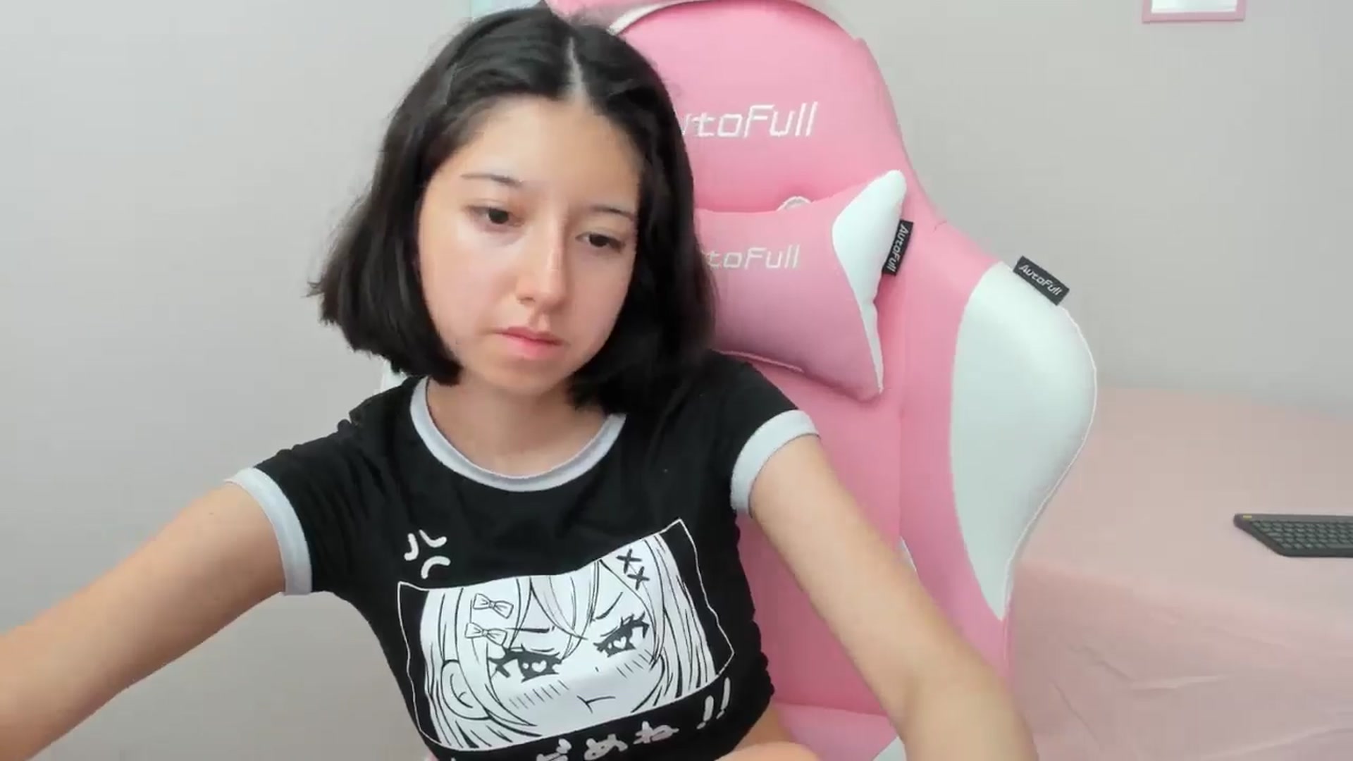 Gallery image thumbnail from Cherrycute666's myfreecams stream on, 09/05/2024, 17:53 image 16 of 20