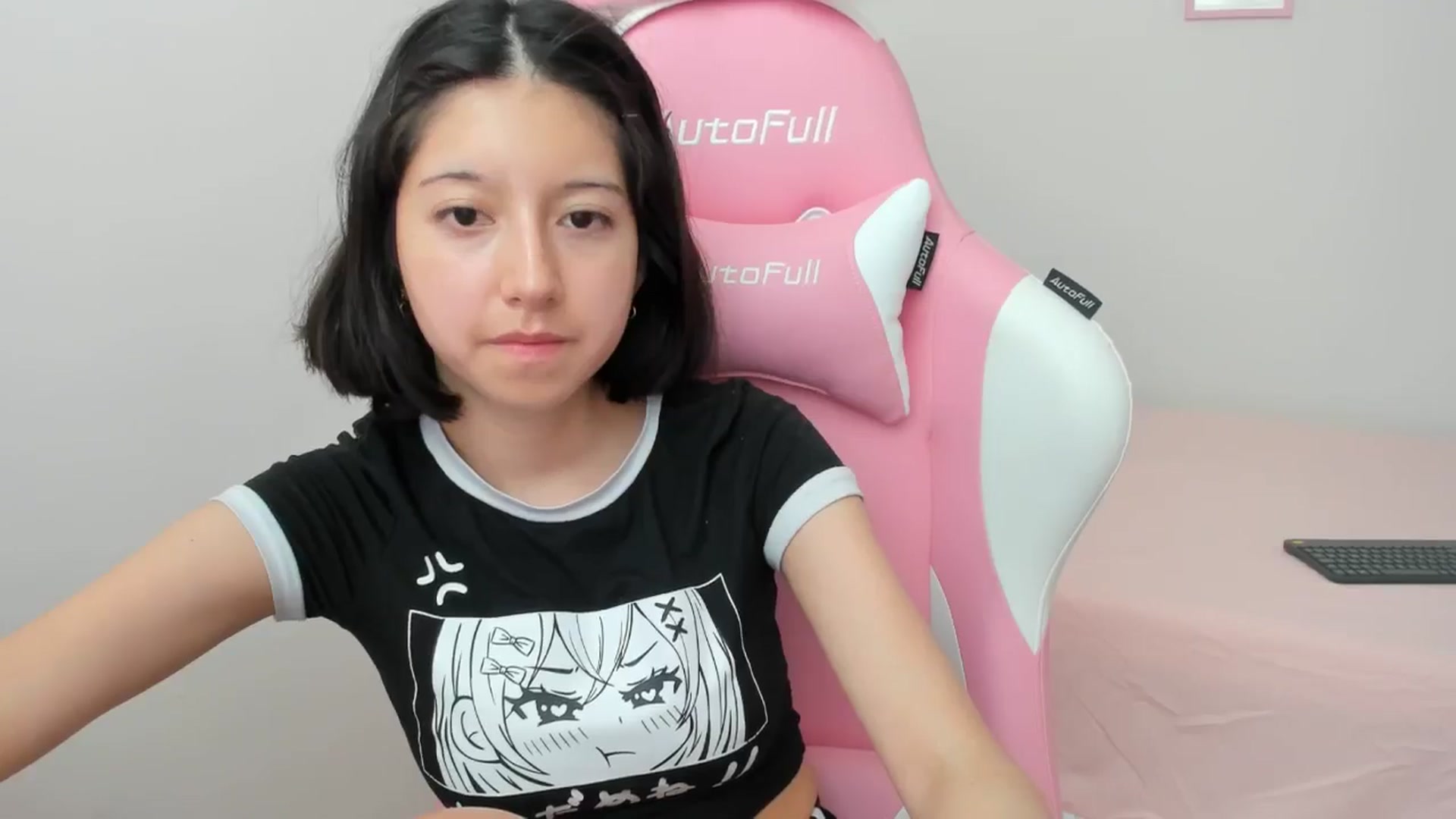 Gallery image thumbnail from Cherrycute666's myfreecams stream on, 09/05/2024, 17:53 image 15 of 20
