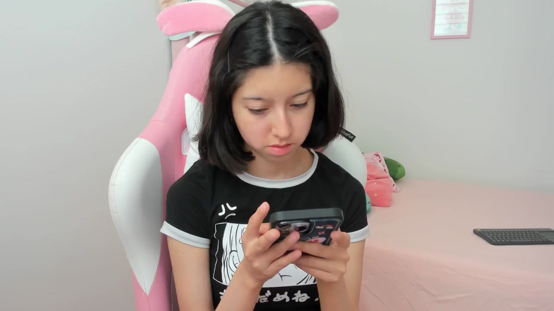 Gallery image thumbnail from Cherrycute666's myfreecams stream on, 09/05/2024, 17:53 image 20 of 20