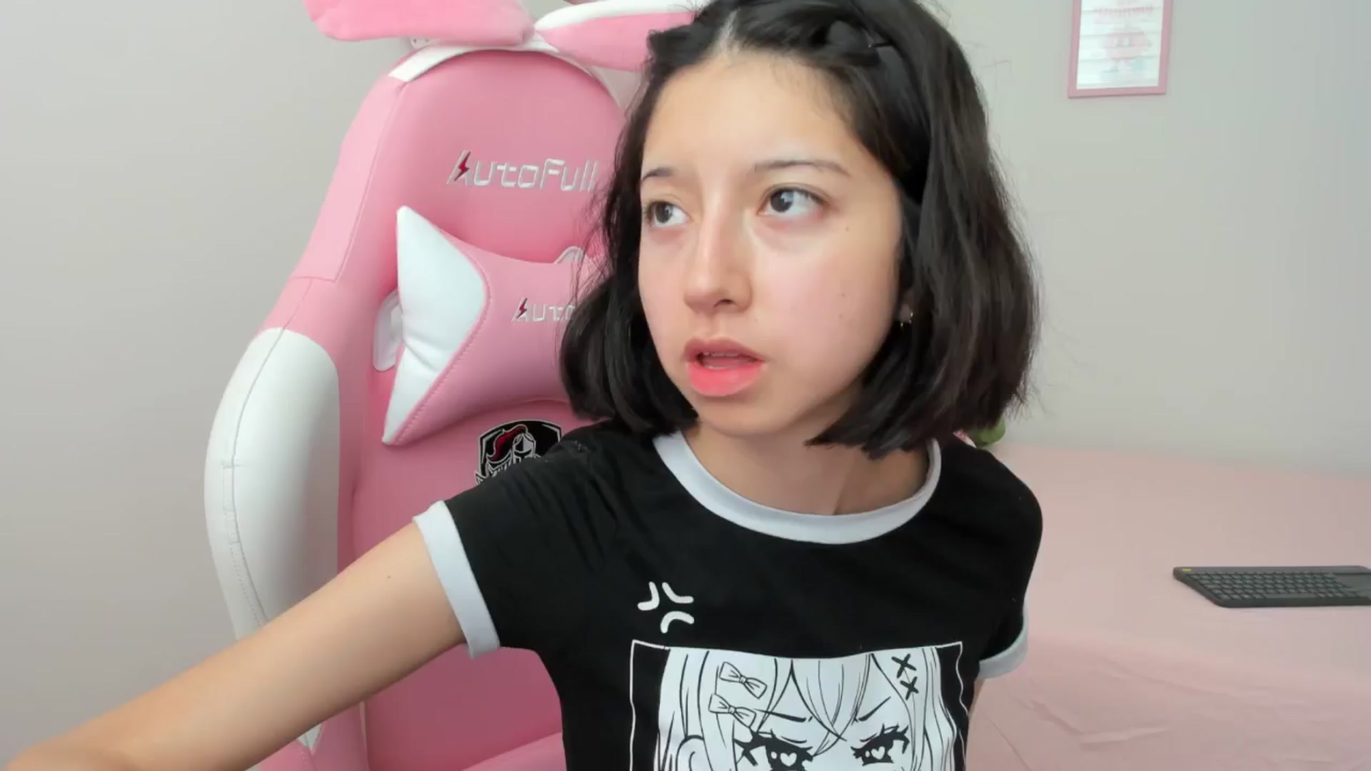 Gallery image thumbnail from Cherrycute666's myfreecams stream on, 09/05/2024, 18:24 image 14 of 20