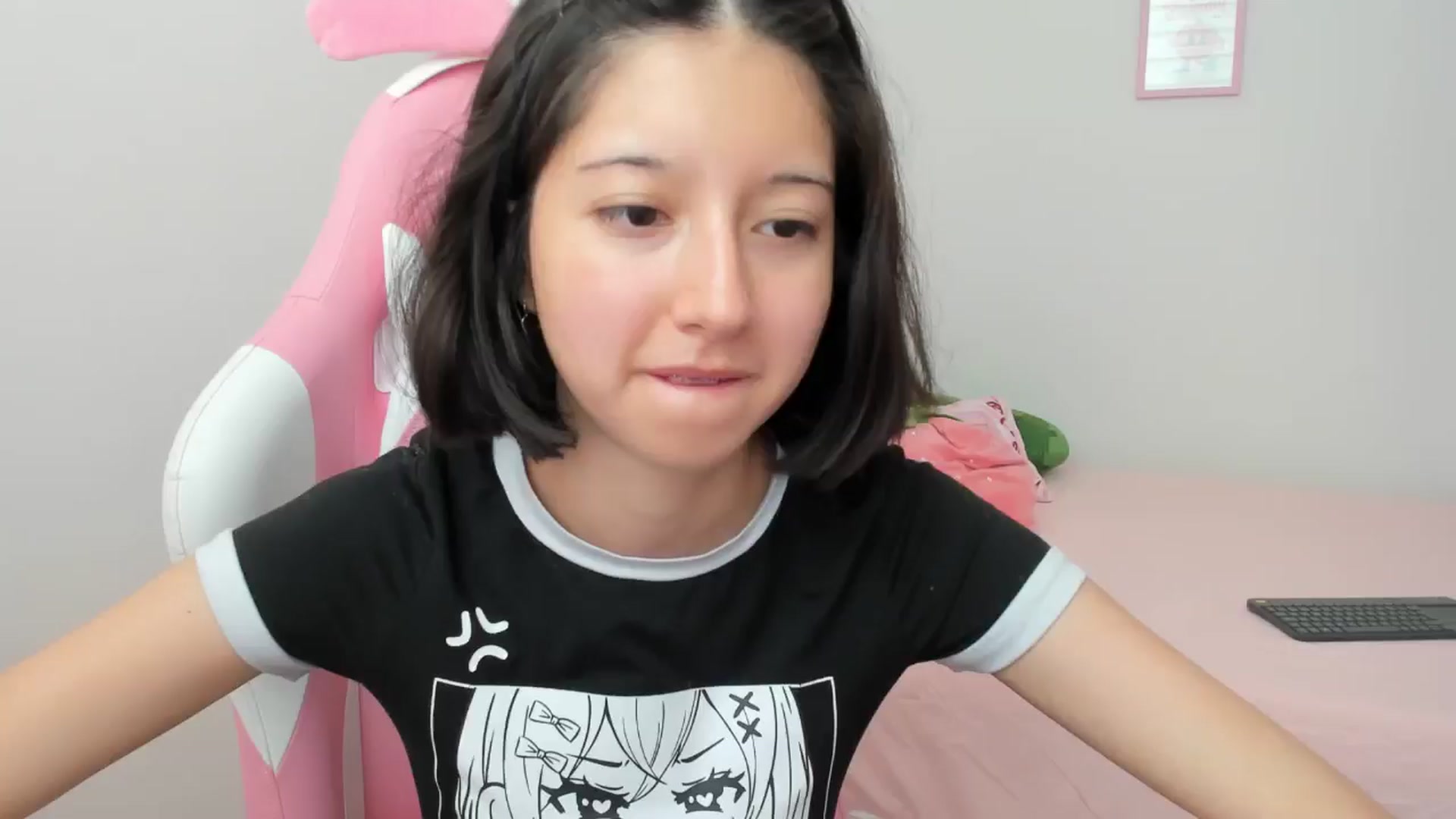 Gallery image thumbnail from Cherrycute666's myfreecams stream on, 09/05/2024, 18:24 image 20 of 20
