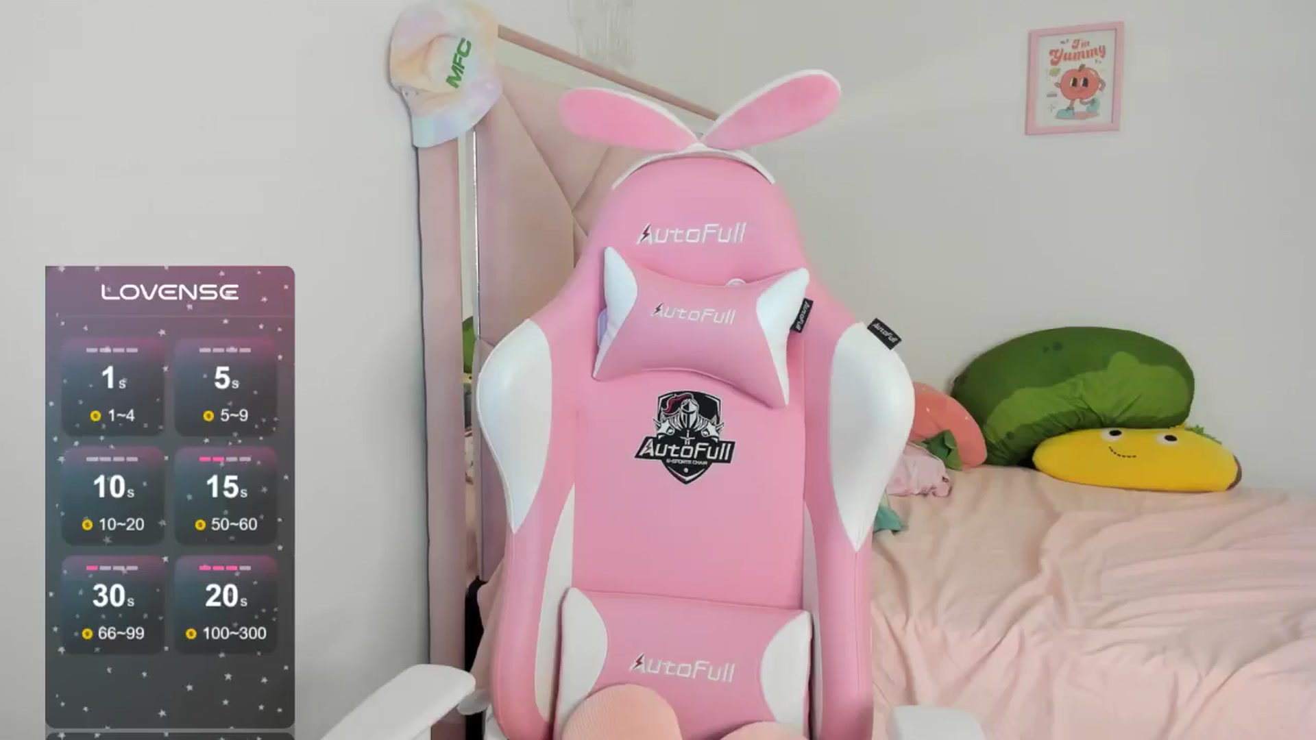 Gallery image thumbnail from Cherrycute666's myfreecams stream on, 09/07/2024, 24:52 image 14 of 20