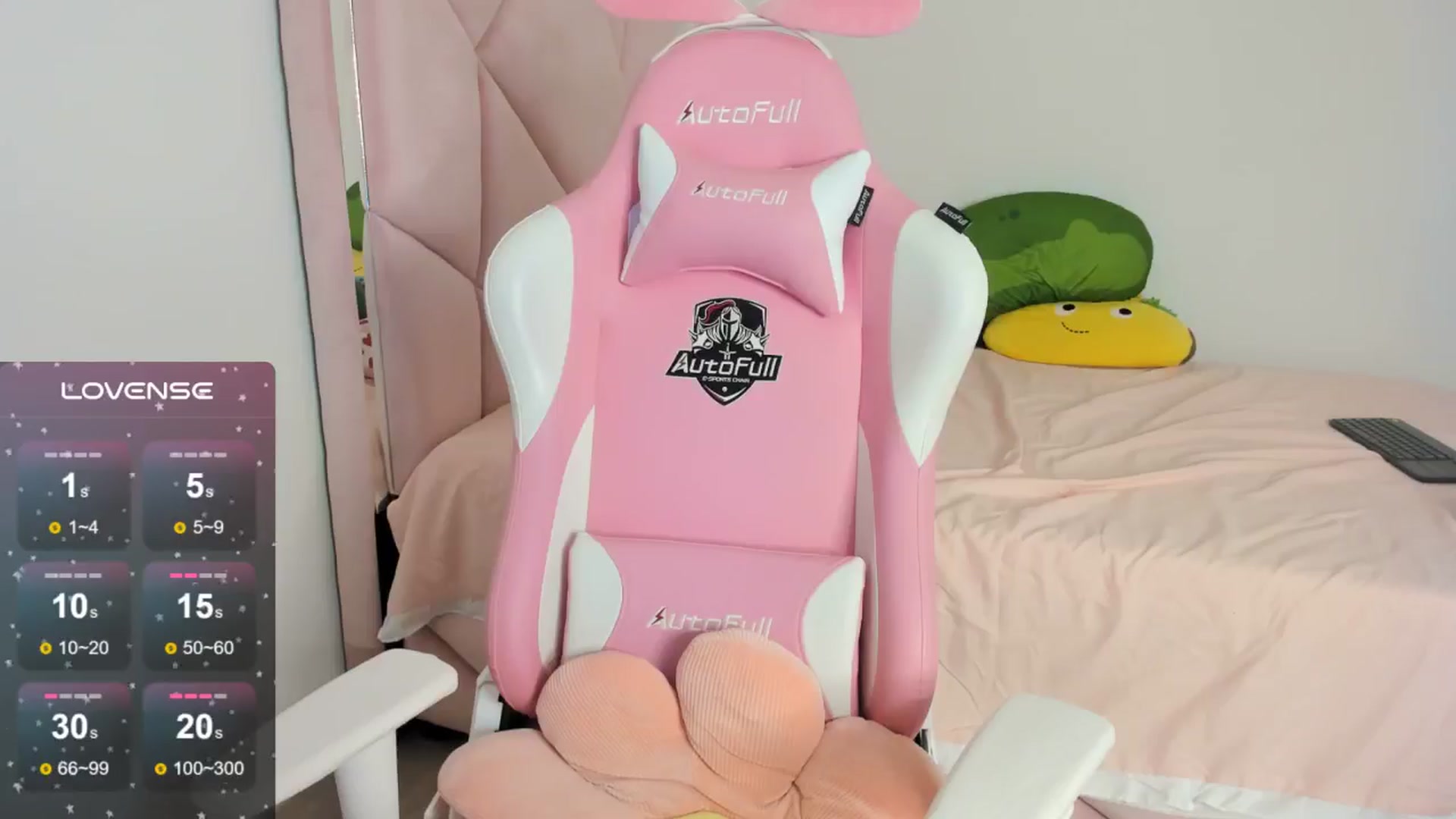 Gallery image thumbnail from Cherrycute666's myfreecams stream on, 09/07/2024, 09:33 image 19 of 20