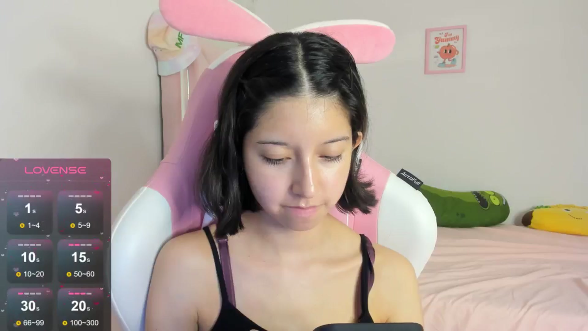 Gallery image thumbnail from Cherrycute666's myfreecams stream on, 09/07/2024, 12:33 image 16 of 20
