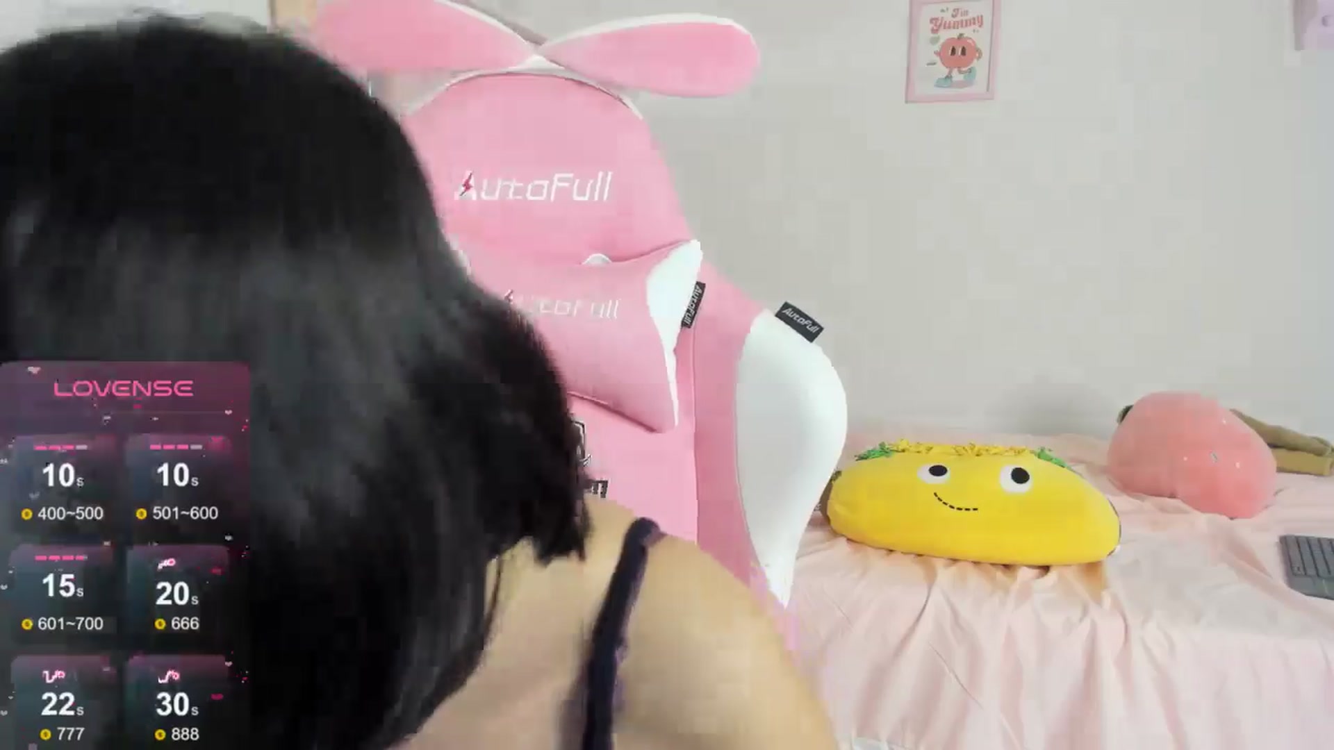 Gallery image thumbnail from Cherrycute666's myfreecams stream on, 09/08/2024, 07:35 image 3 of 20