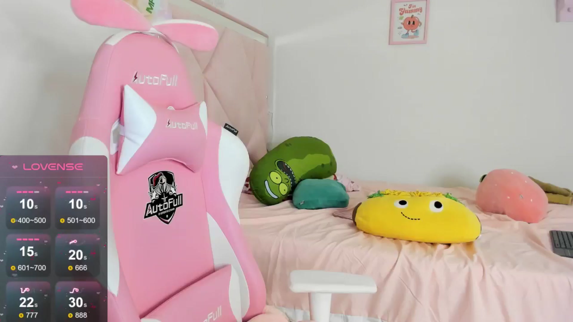 Gallery image thumbnail from Cherrycute666's myfreecams stream on, 09/08/2024, 07:35 image 2 of 20