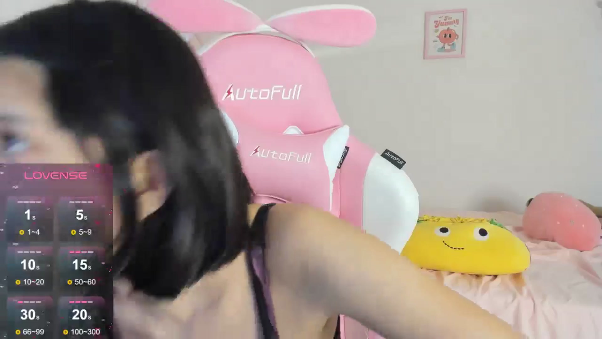 Gallery image thumbnail from Cherrycute666's myfreecams stream on, 09/08/2024, 07:35 image 15 of 20