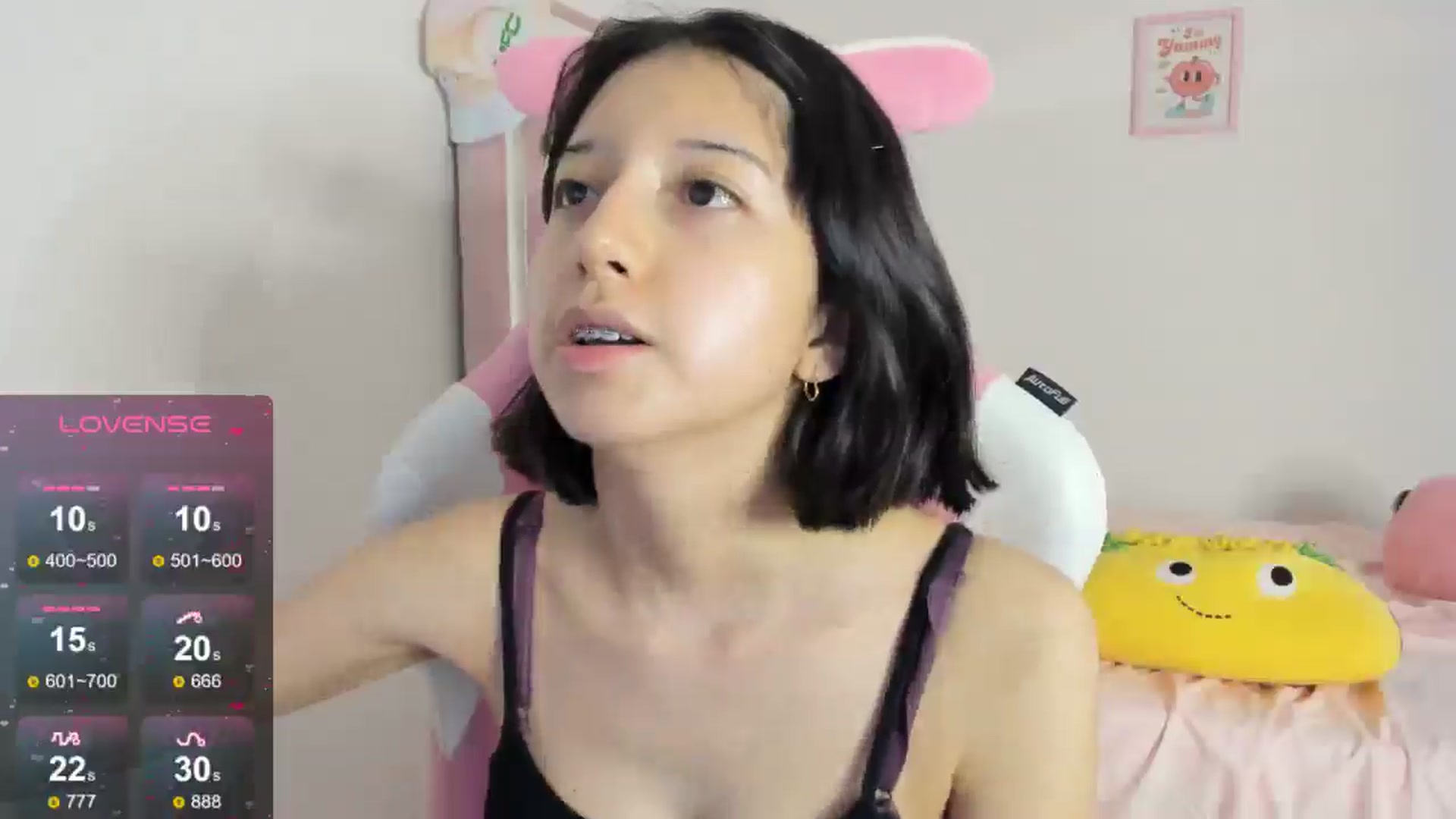Gallery image thumbnail from Cherrycute666's myfreecams stream on, 09/08/2024, 09:48 image 2 of 20