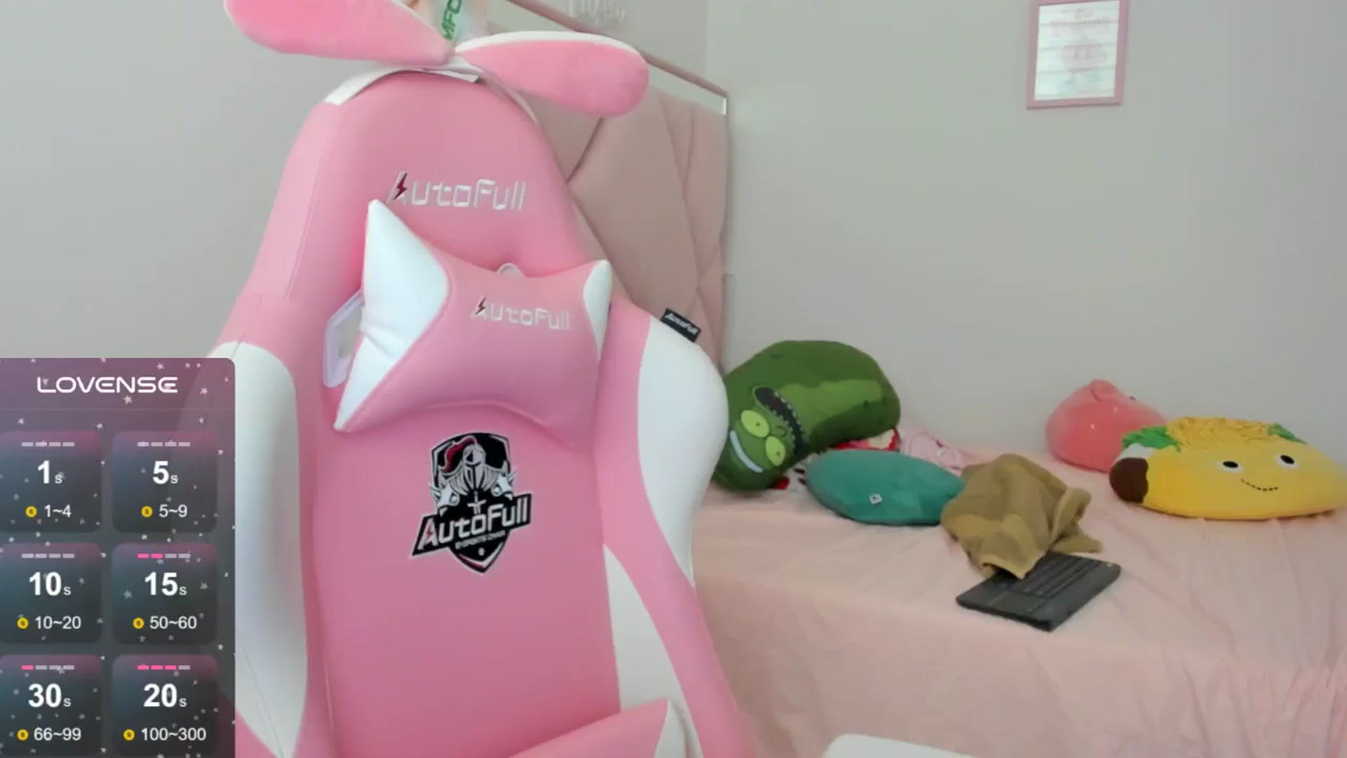 Gallery image thumbnail from Cherrycute666's myfreecams stream on, 09/09/2024, 24:01 image 2 of 20