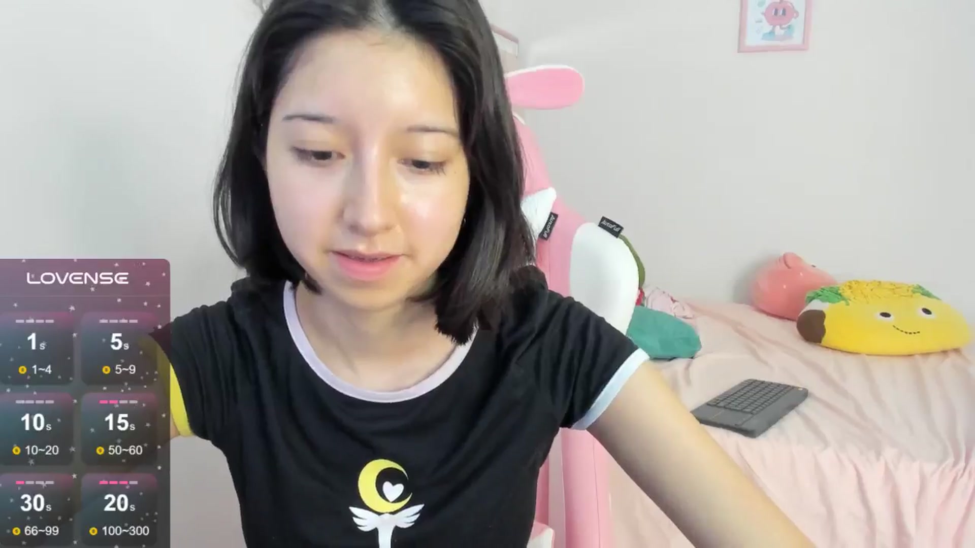 Gallery image thumbnail from Cherrycute666's myfreecams stream on, 09/09/2024, 24:23 image 7 of 20
