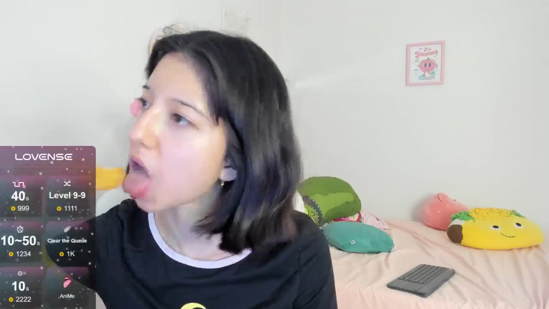 Gallery image thumbnail from Cherrycute666's myfreecams stream on, 09/09/2024, 24:23 image 15 of 20
