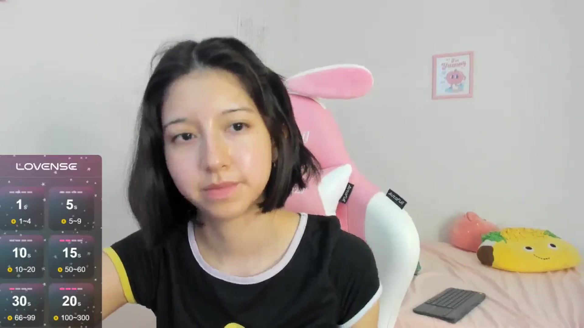 Gallery image thumbnail from Cherrycute666's myfreecams stream on, 09/09/2024, 24:23 image 4 of 20