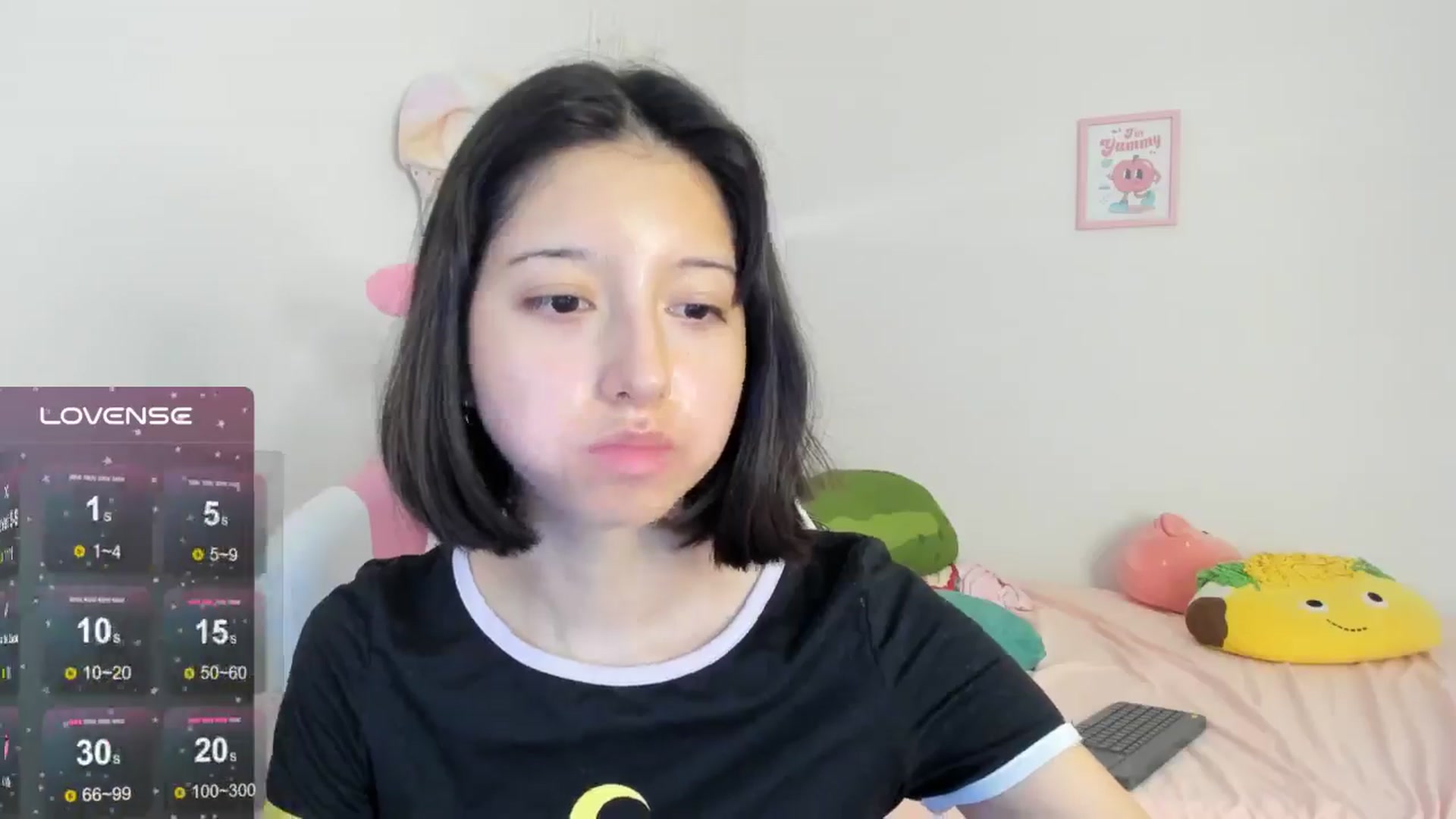 Gallery image thumbnail from Cherrycute666's myfreecams stream on, 09/09/2024, 24:23 image 14 of 20