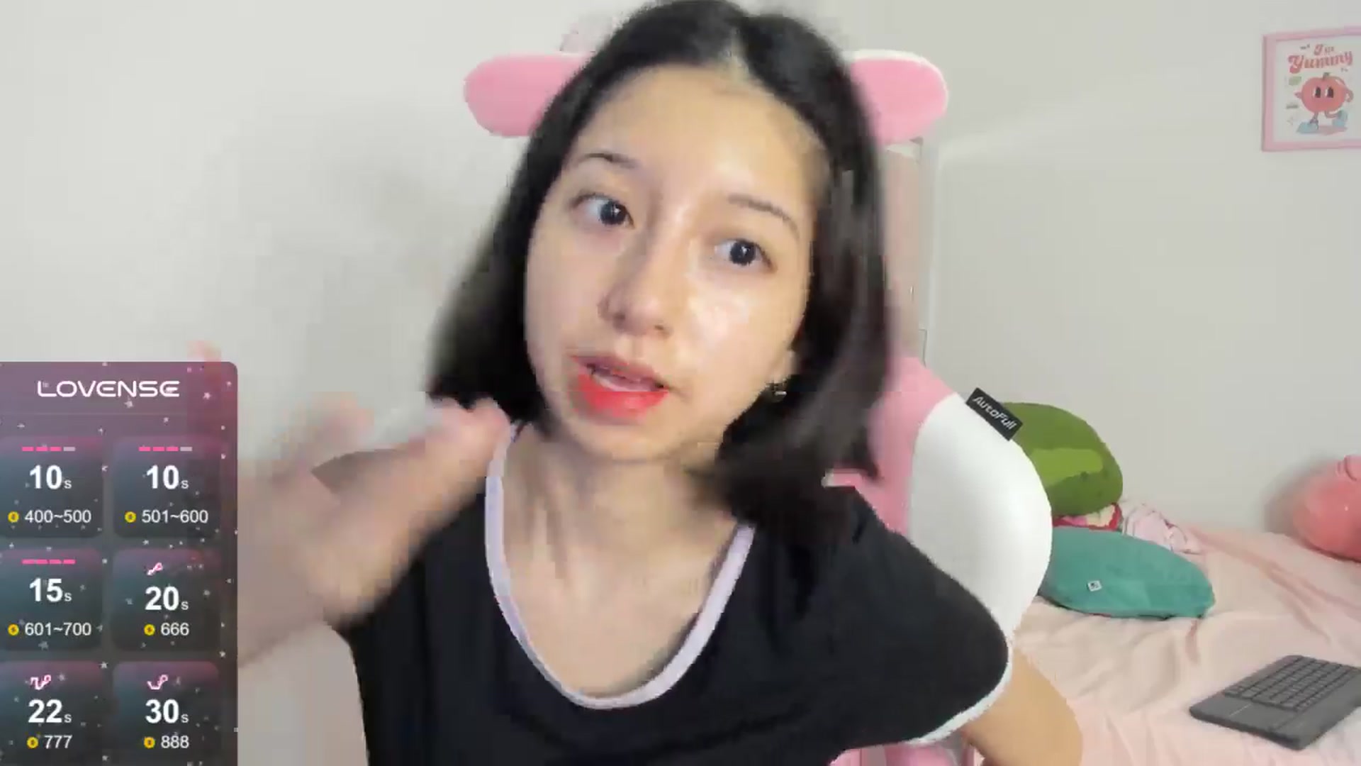 Gallery image thumbnail from Cherrycute666's myfreecams stream on, 09/09/2024, 01:42 image 14 of 20