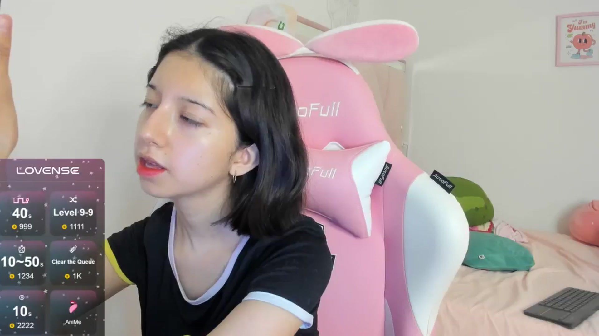 Gallery image thumbnail from Cherrycute666's myfreecams stream on, 09/09/2024, 01:42 image 12 of 20