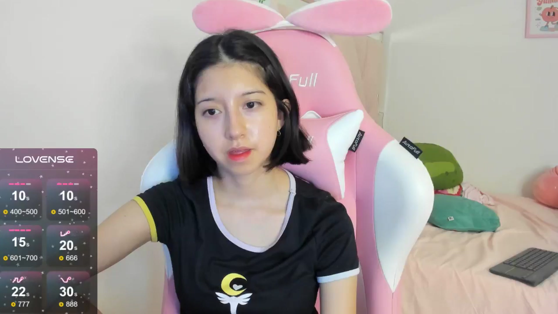 Gallery image thumbnail from Cherrycute666's myfreecams stream on, 09/09/2024, 01:42 image 20 of 20