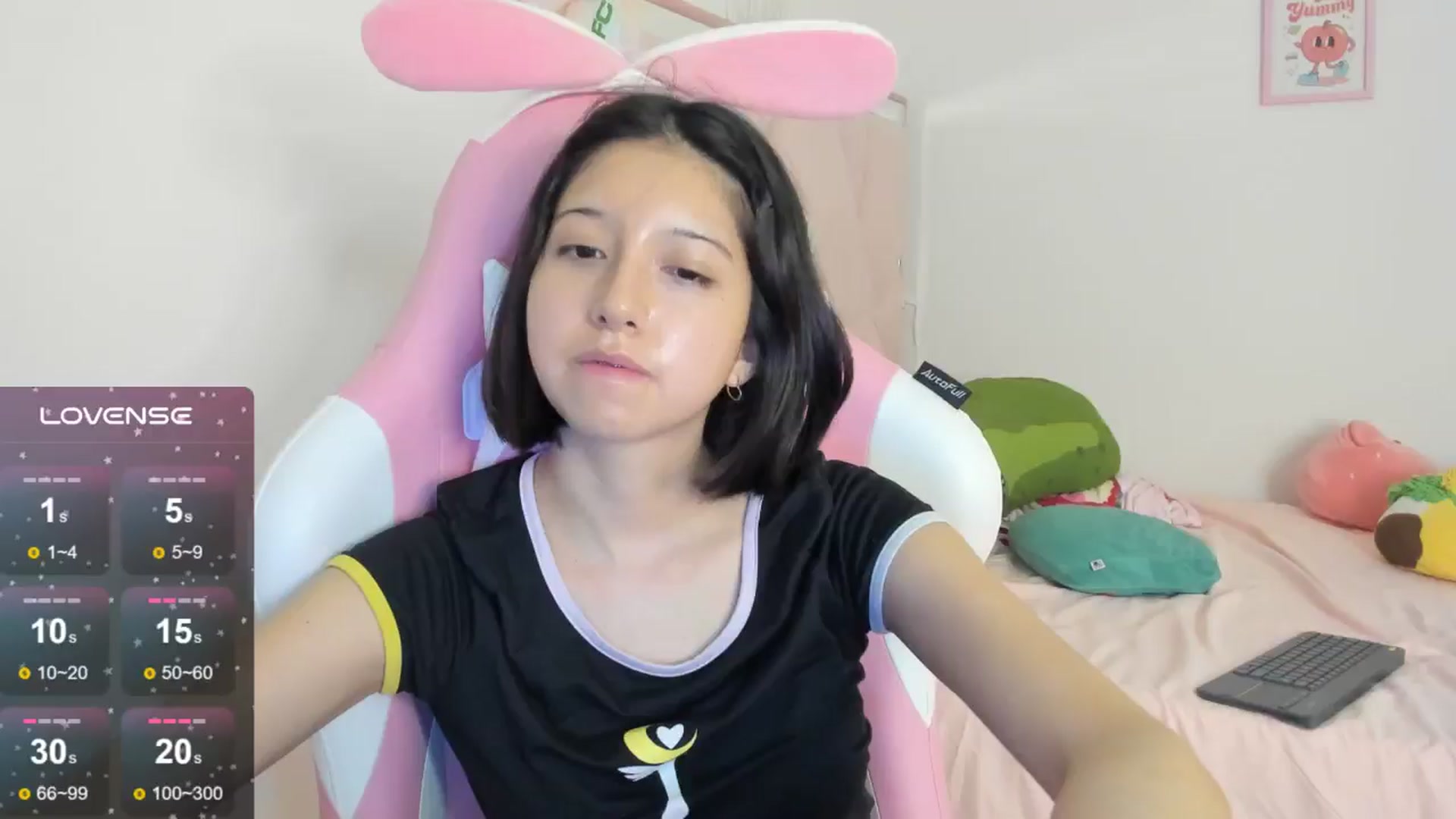 Gallery image thumbnail from Cherrycute666's myfreecams stream on, 09/09/2024, 04:55 image 7 of 20