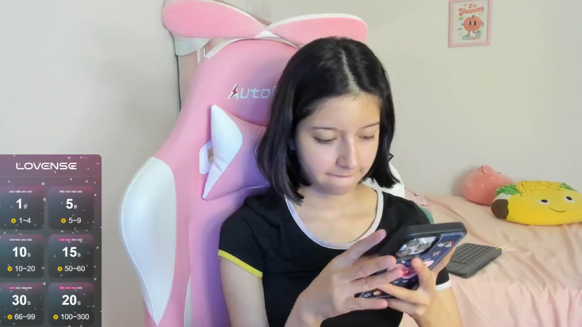 Gallery image thumbnail from Cherrycute666's myfreecams stream on, 09/09/2024, 05:15 image 16 of 20