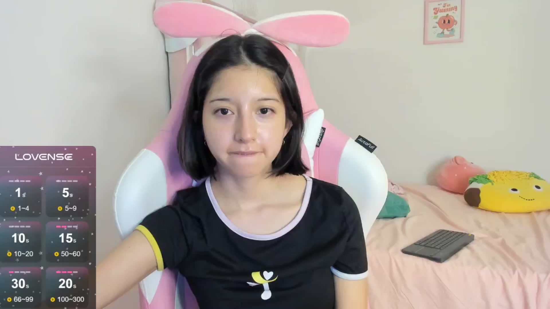 Gallery image thumbnail from Cherrycute666's myfreecams stream on, 09/09/2024, 05:15 image 9 of 20
