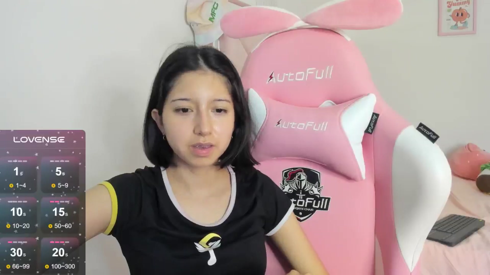 Gallery image thumbnail from Cherrycute666's myfreecams stream on, 09/09/2024, 05:48 image 7 of 20