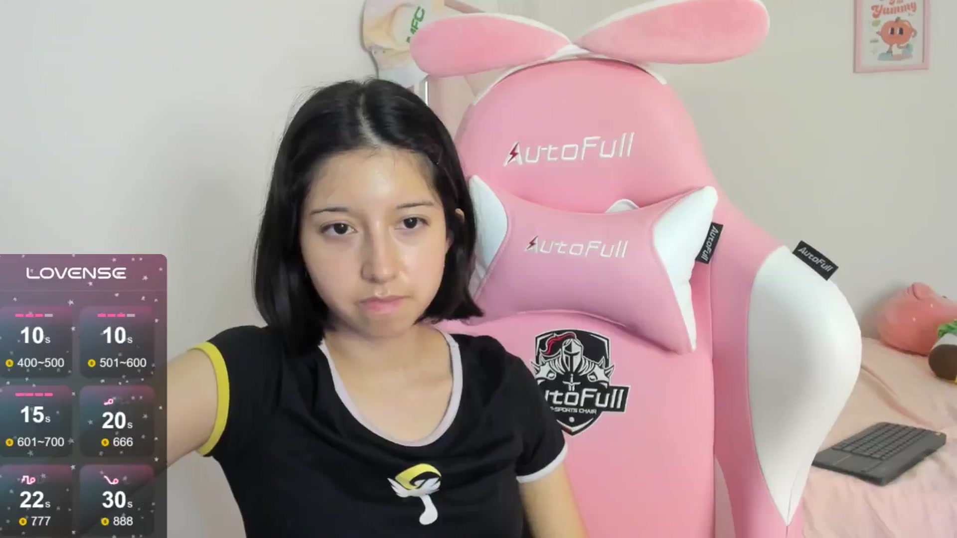 Gallery image thumbnail from Cherrycute666's myfreecams stream on, 09/09/2024, 05:48 image 5 of 20