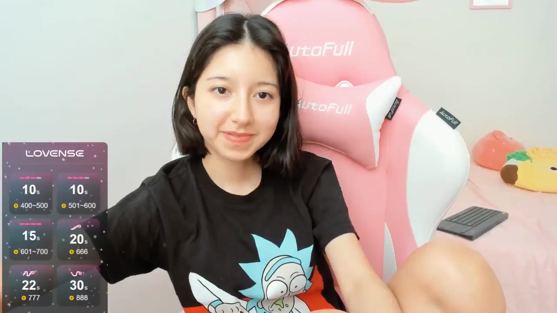 Gallery image thumbnail from Cherrycute666's myfreecams stream on, 09/09/2024, 19:53 image 17 of 20