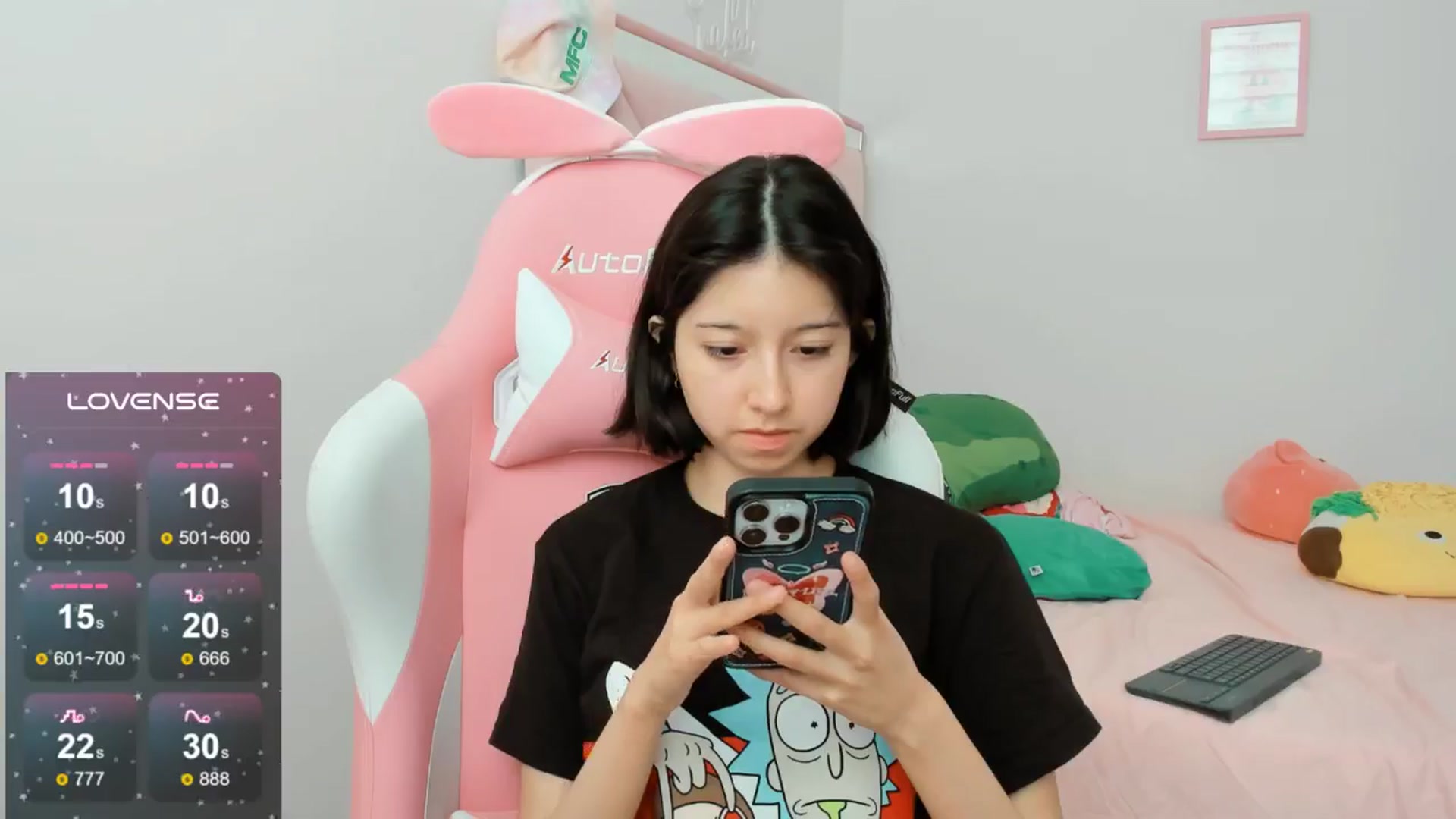 Gallery image thumbnail from Cherrycute666's myfreecams stream on, 09/09/2024, 20:31 image 14 of 20