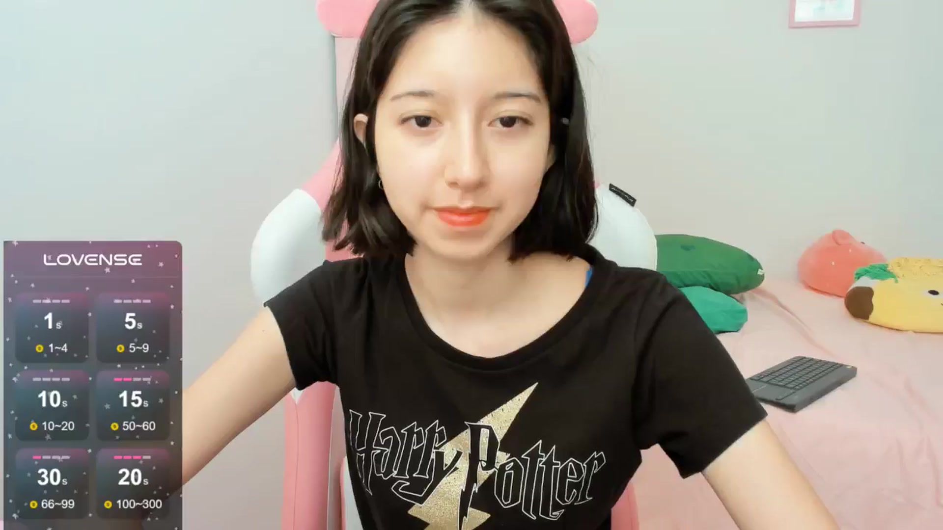 Gallery image thumbnail from Cherrycute666's myfreecams stream on, 09/09/2024, 21:37 image 12 of 20