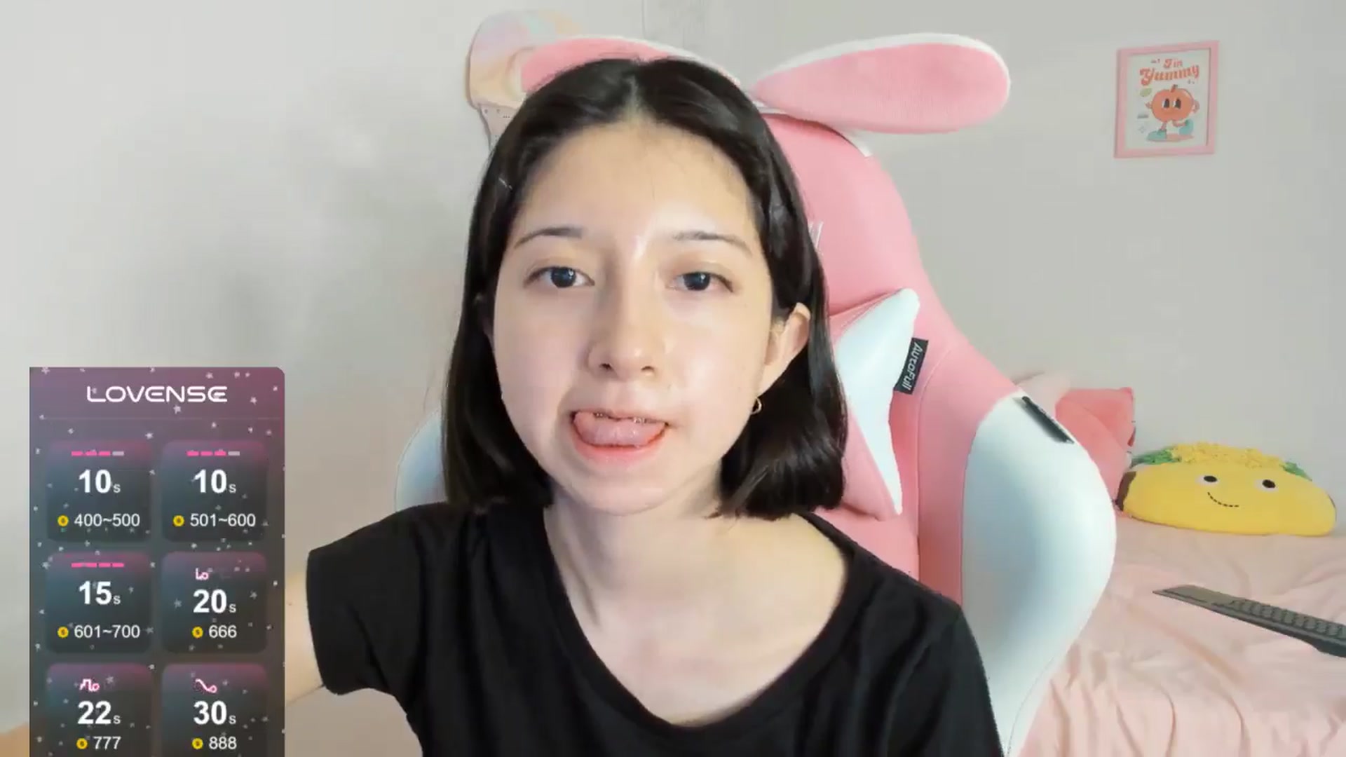 Gallery image thumbnail from Cherrycute666's myfreecams stream on, 09/10/2024, 08:09 image 13 of 20
