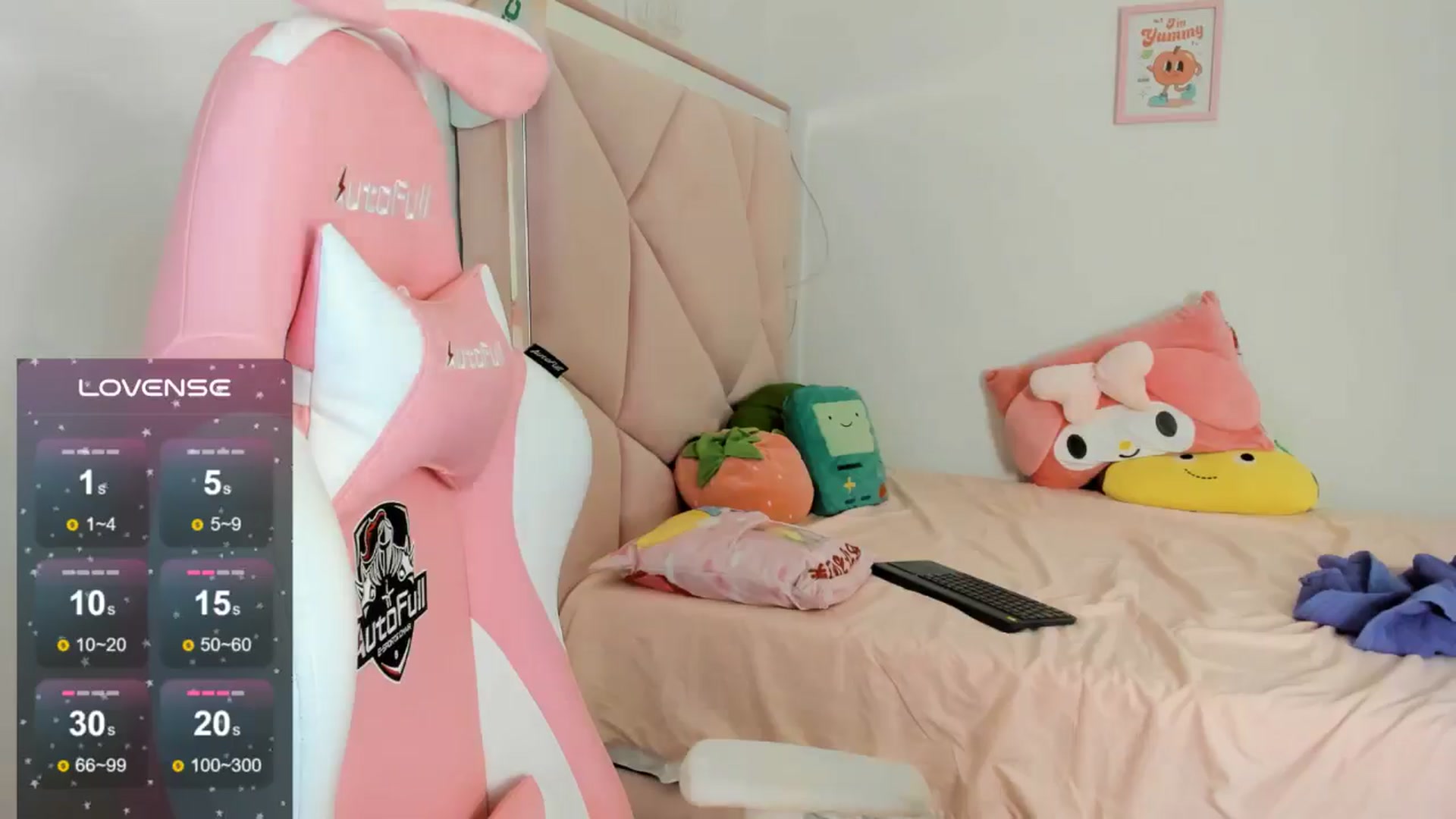 Gallery image thumbnail from Cherrycute666's myfreecams stream on, 09/11/2024, 04:26 image 15 of 20