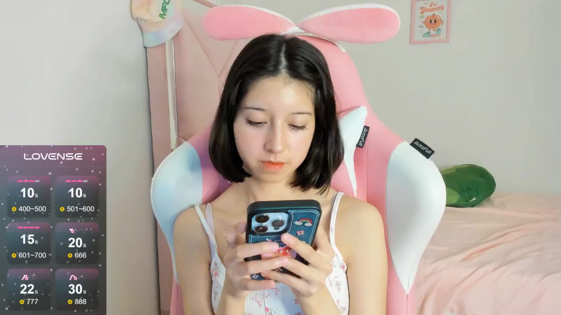 Gallery image thumbnail from Cherrycute666's myfreecams stream on, 09/13/2024, 02:30 image 20 of 20