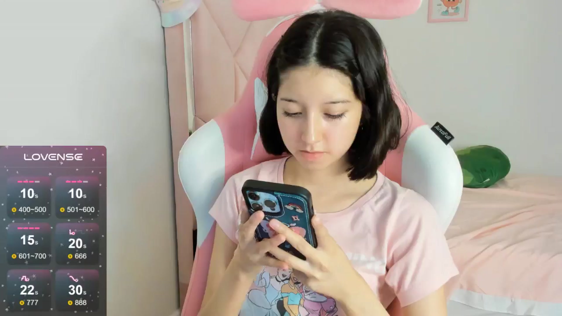 Gallery image thumbnail from Cherrycute666's myfreecams stream on, 09/13/2024, 07:49 image 16 of 20