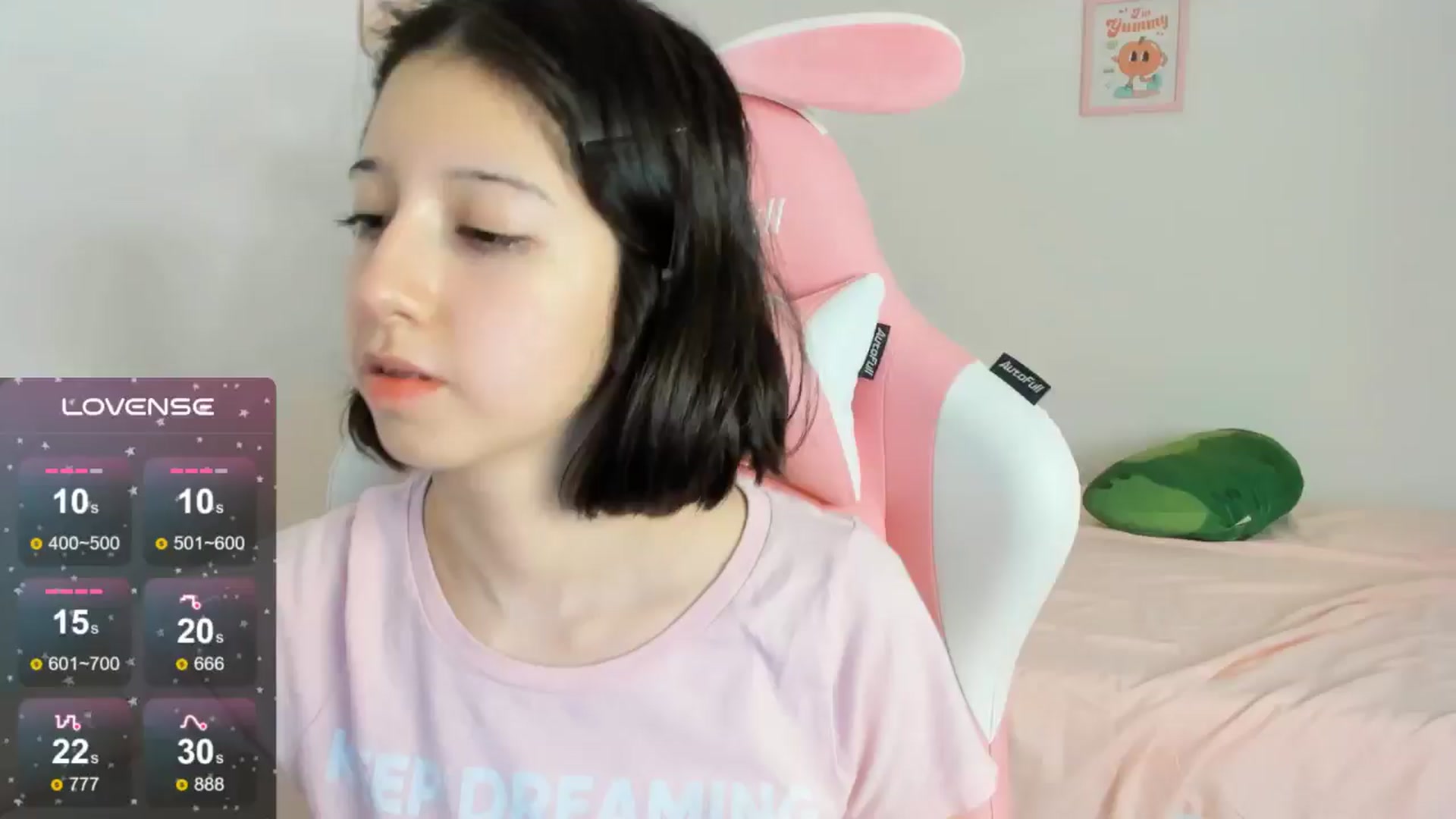 Gallery image thumbnail from Cherrycute666's myfreecams stream on, 09/13/2024, 07:49 image 4 of 20
