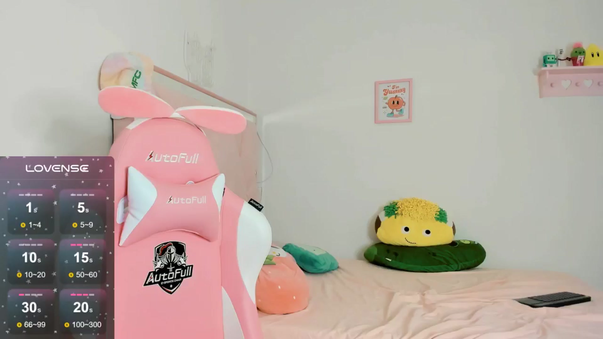 Gallery image thumbnail from Cherrycute666's myfreecams stream on, 09/13/2024, 10:29 image 1 of 20