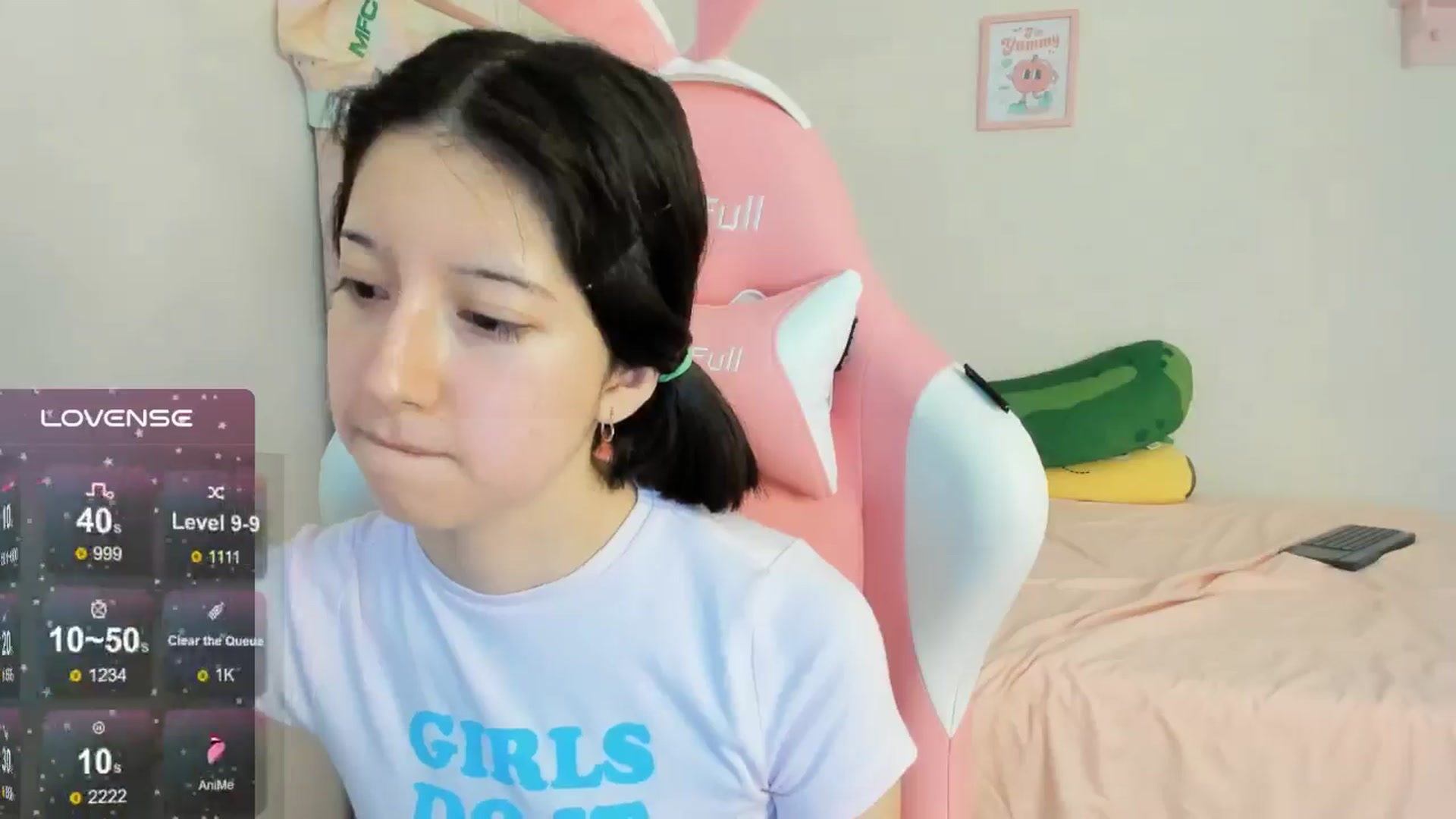 Gallery image thumbnail from Cherrycute666's myfreecams stream on, 09/17/2024, 04:25 image 10 of 20