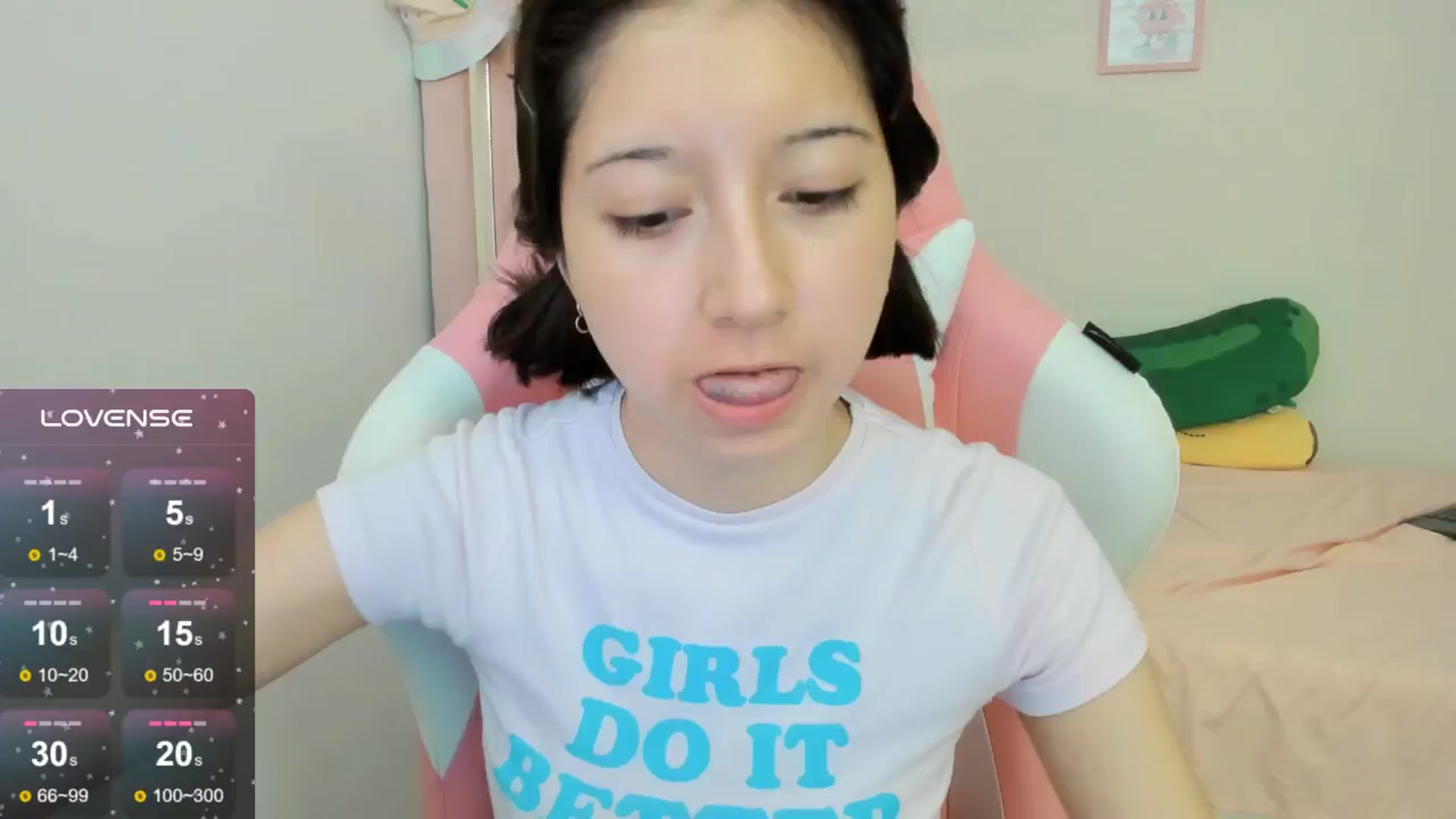 Gallery image thumbnail from Cherrycute666's myfreecams stream on, 09/17/2024, 04:25 image 7 of 20