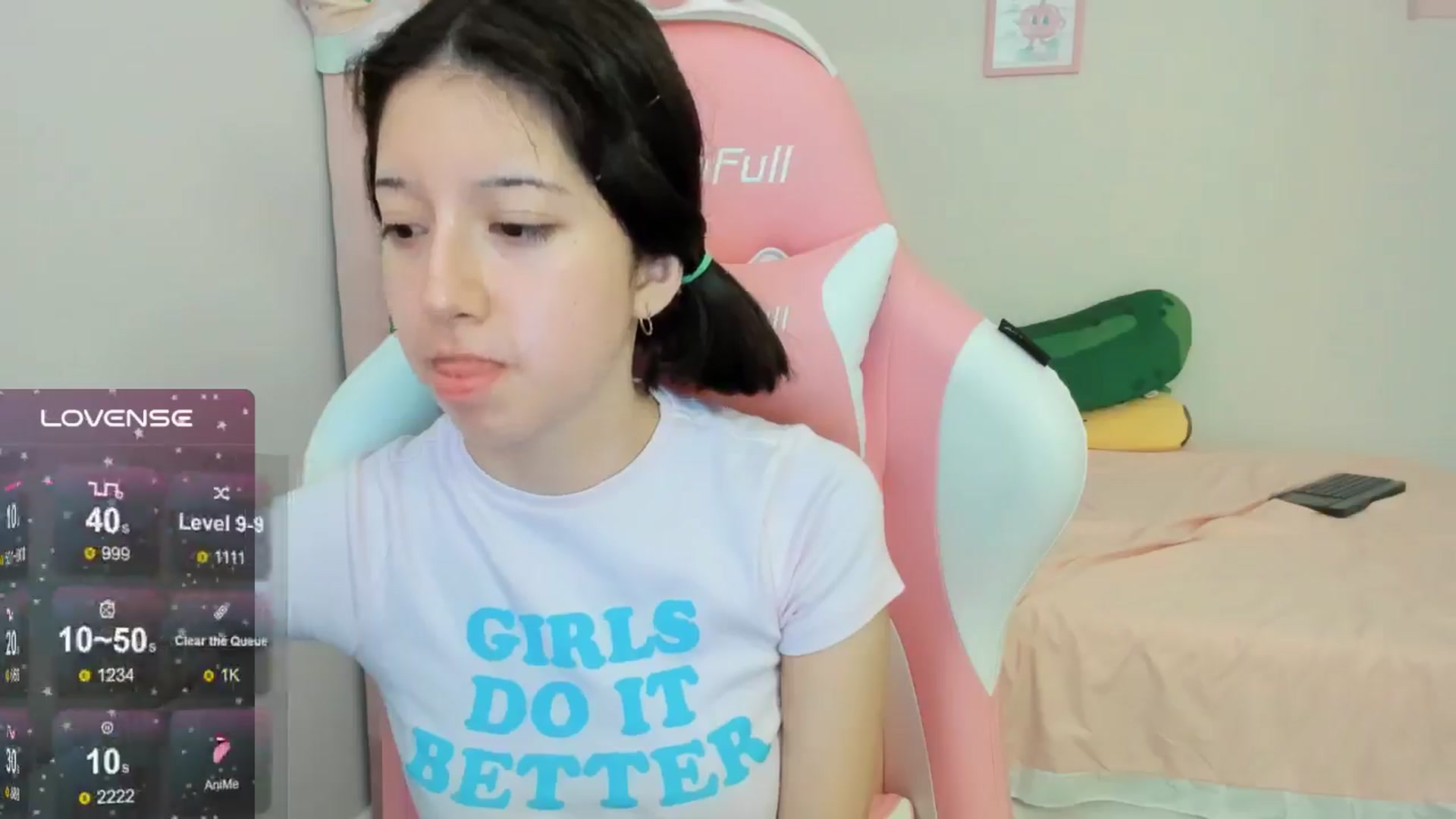 Gallery image thumbnail from Cherrycute666's myfreecams stream on, 09/17/2024, 04:25 image 8 of 20