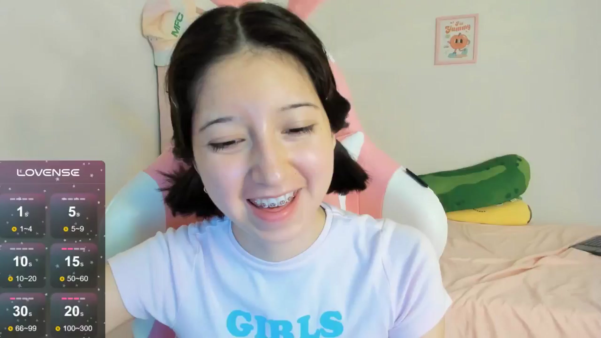 Gallery image thumbnail from Cherrycute666's myfreecams stream on, 09/17/2024, 04:25 image 19 of 20