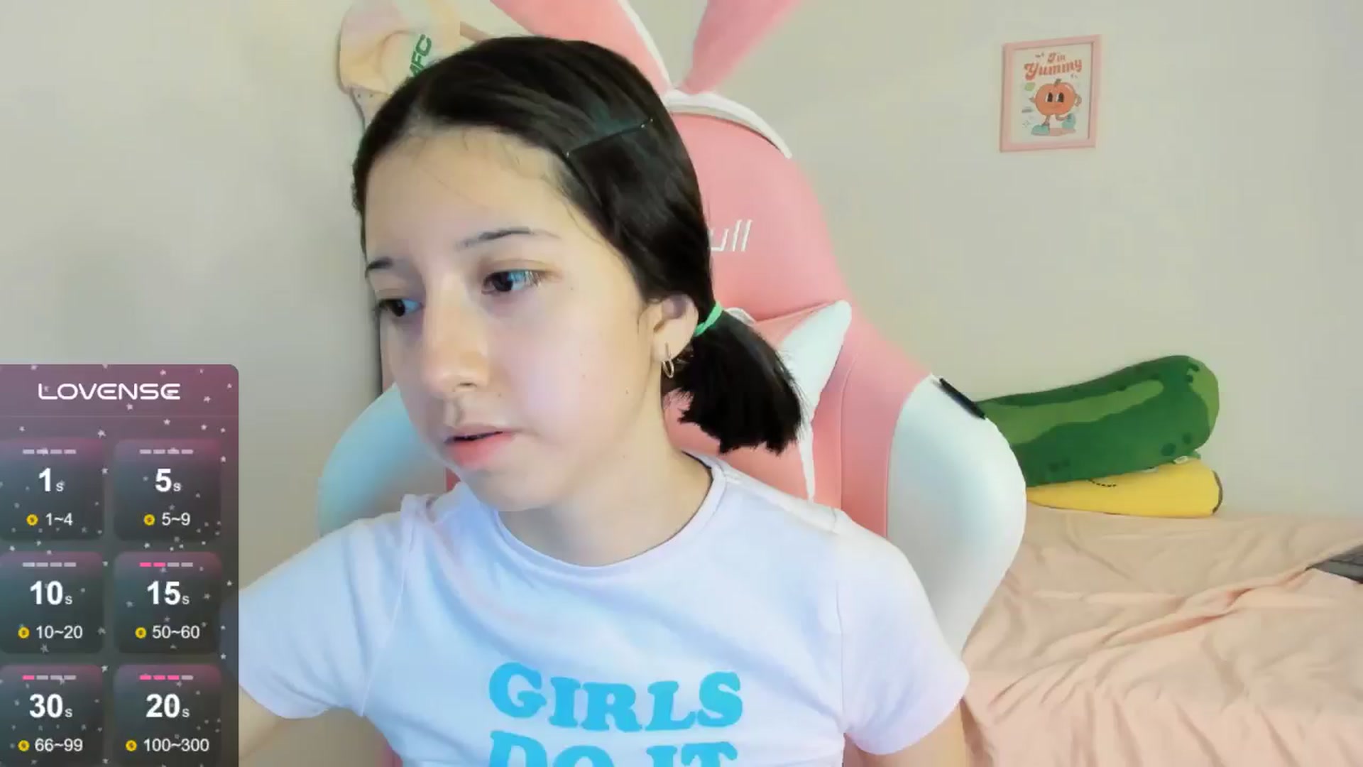 Gallery image thumbnail from Cherrycute666's myfreecams stream on, 09/17/2024, 04:11 image 2 of 20
