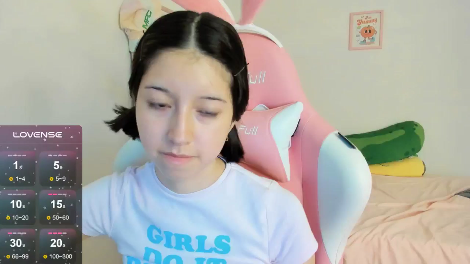 Gallery image thumbnail from Cherrycute666's myfreecams stream on, 09/17/2024, 04:11 image 5 of 20