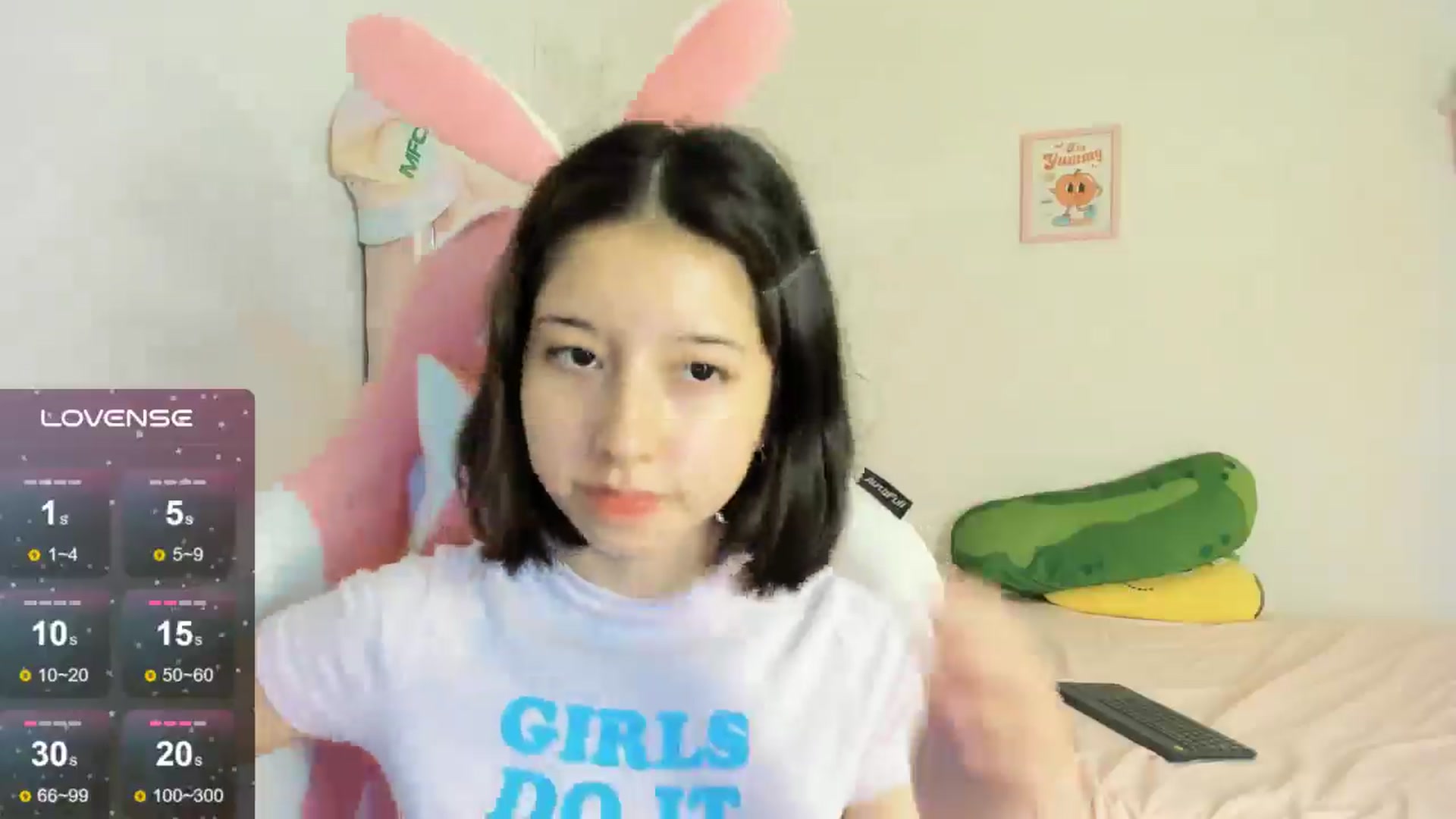 Gallery image thumbnail from Cherrycute666's myfreecams stream on, 09/17/2024, 08:22 image 14 of 20