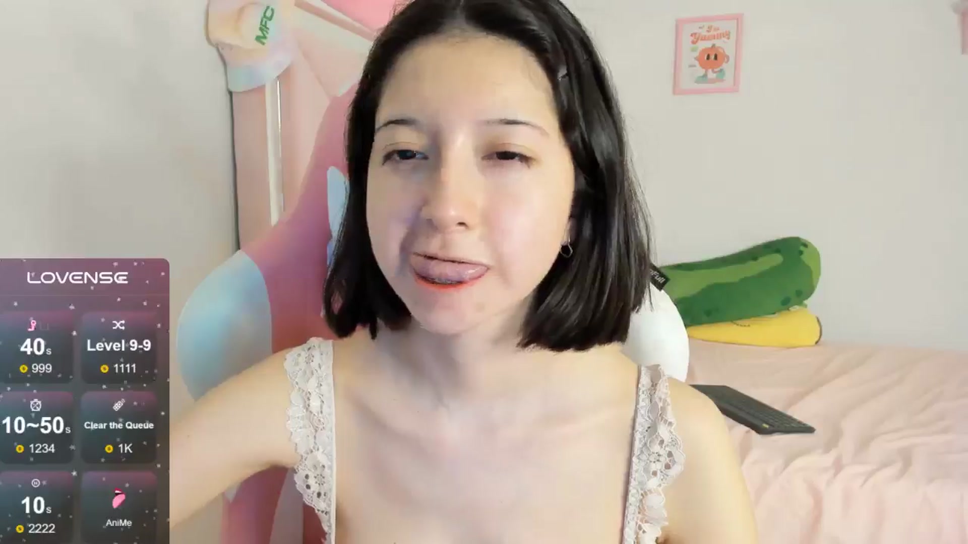 Gallery image thumbnail from Cherrycute666's myfreecams stream on, 09/17/2024, 08:22 image 11 of 20