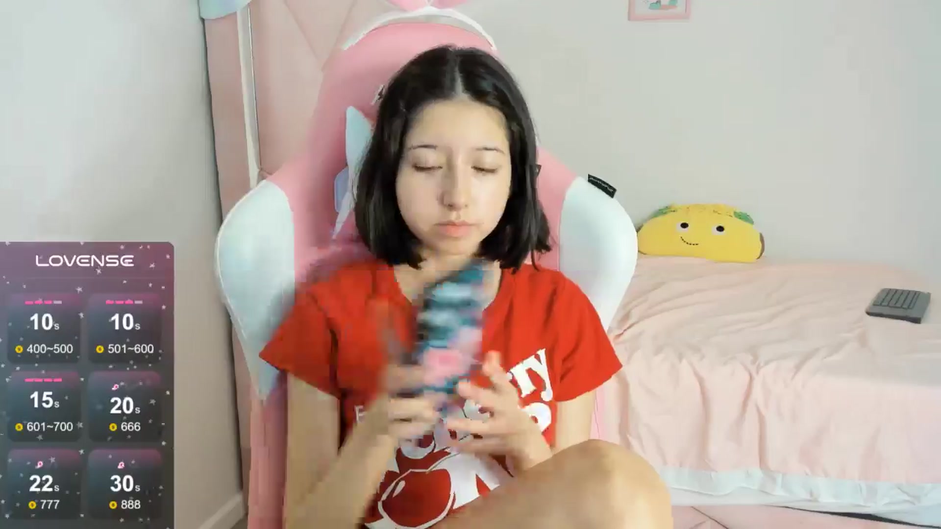 Gallery image thumbnail from Cherrycute666's myfreecams stream on, 09/18/2024, 09:05 image 7 of 20
